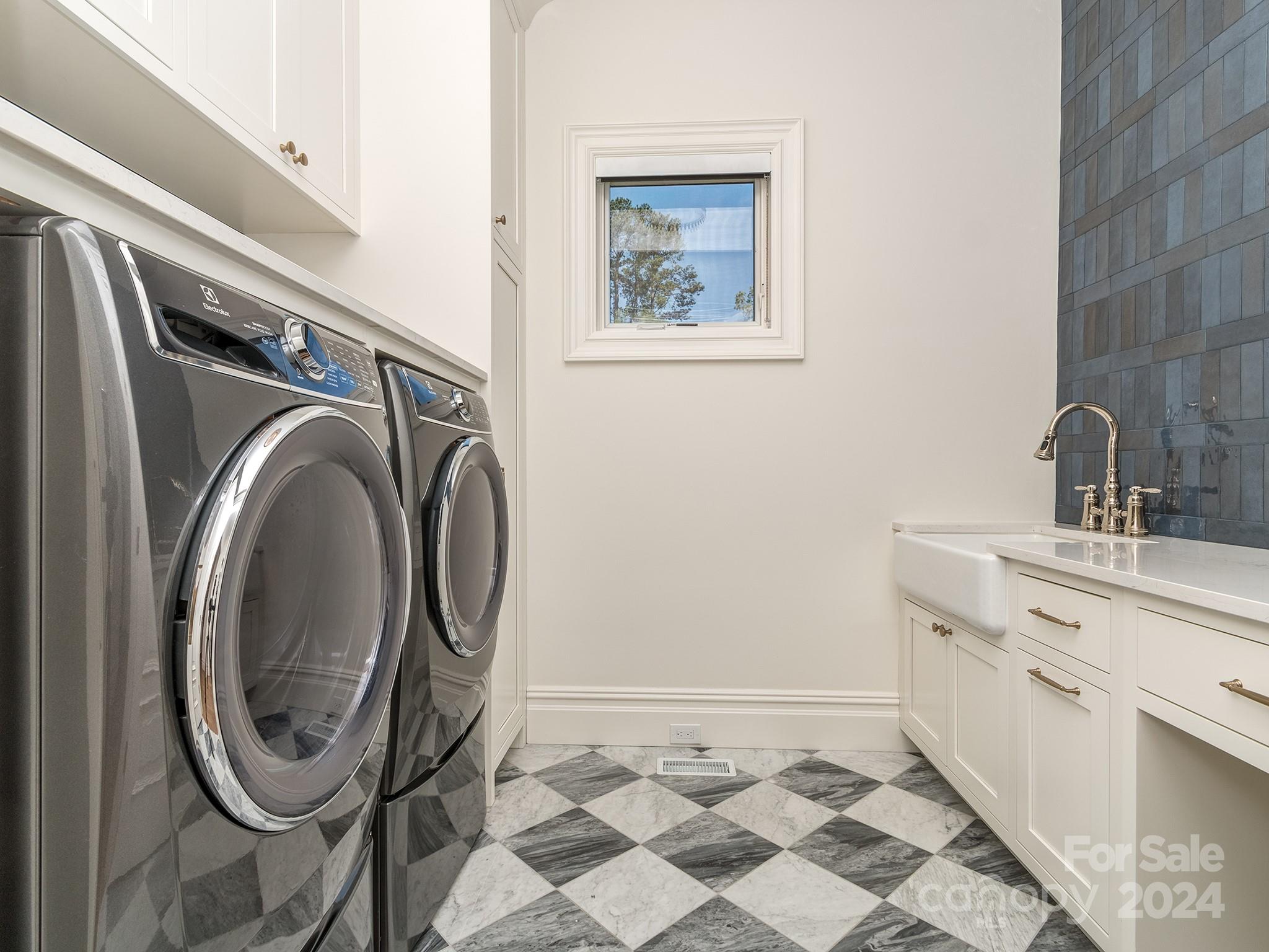 910 Deodar Cedar Drive