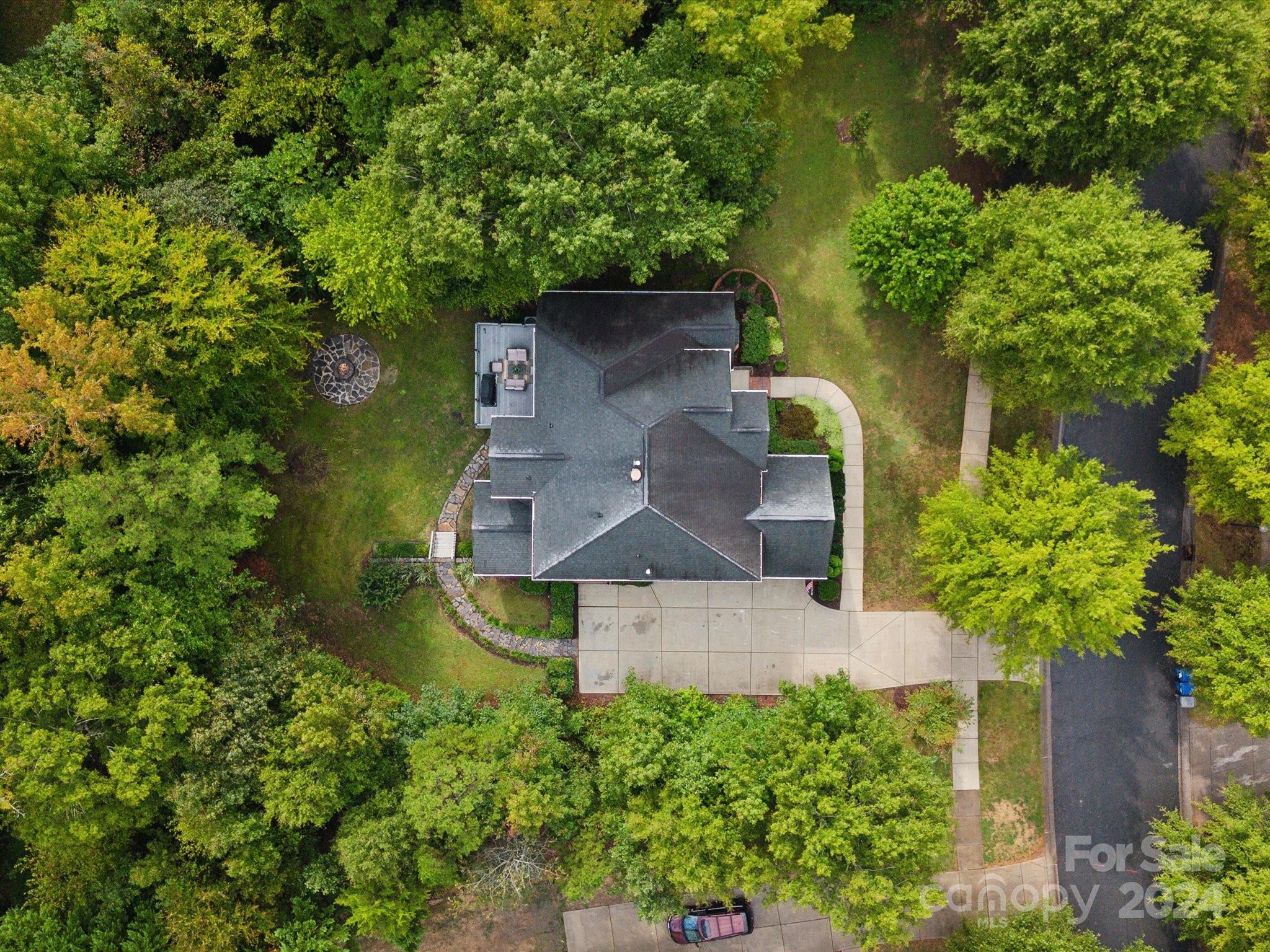 1516 Golden Rain Drive