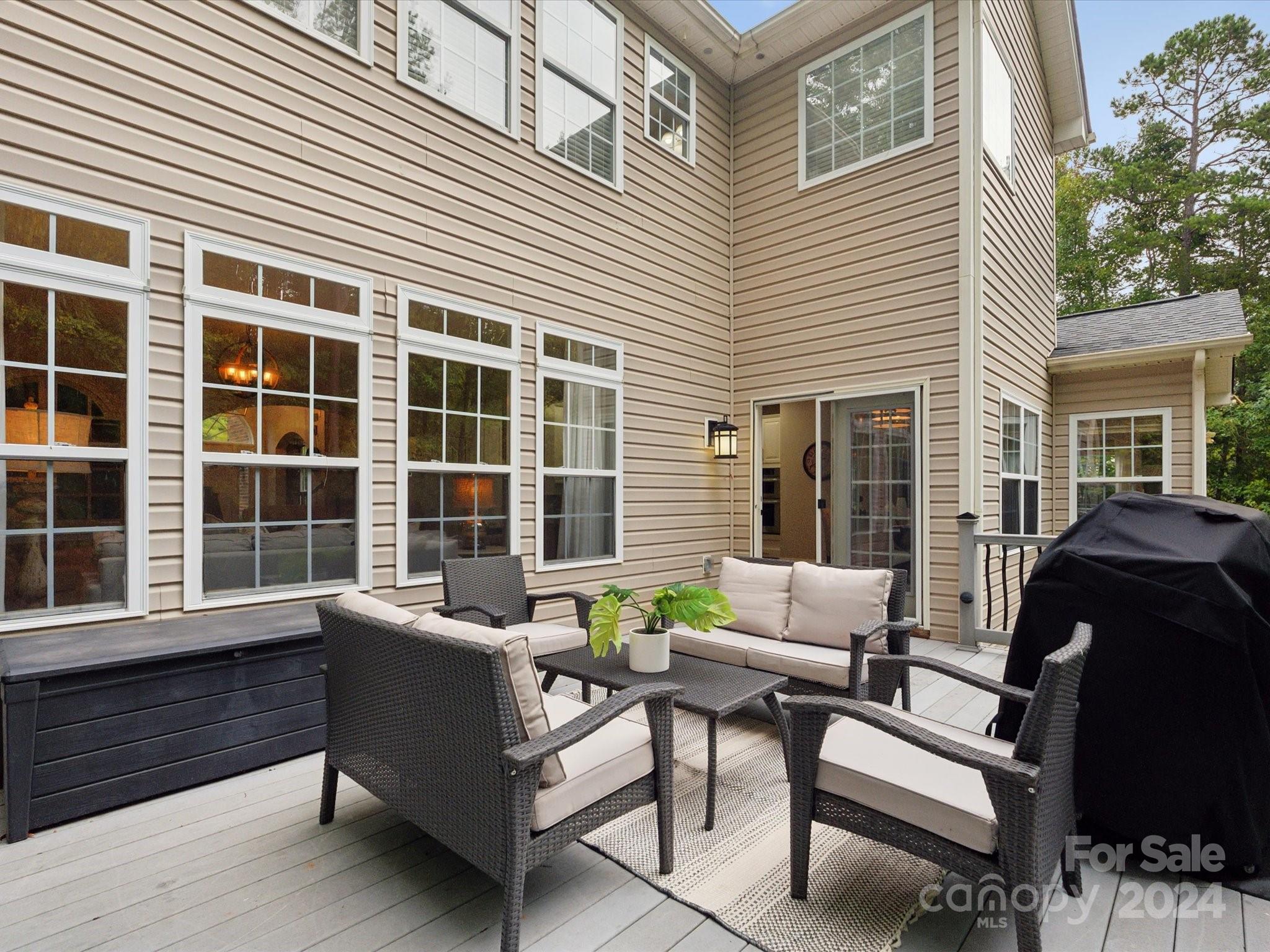 1516 Golden Rain Drive