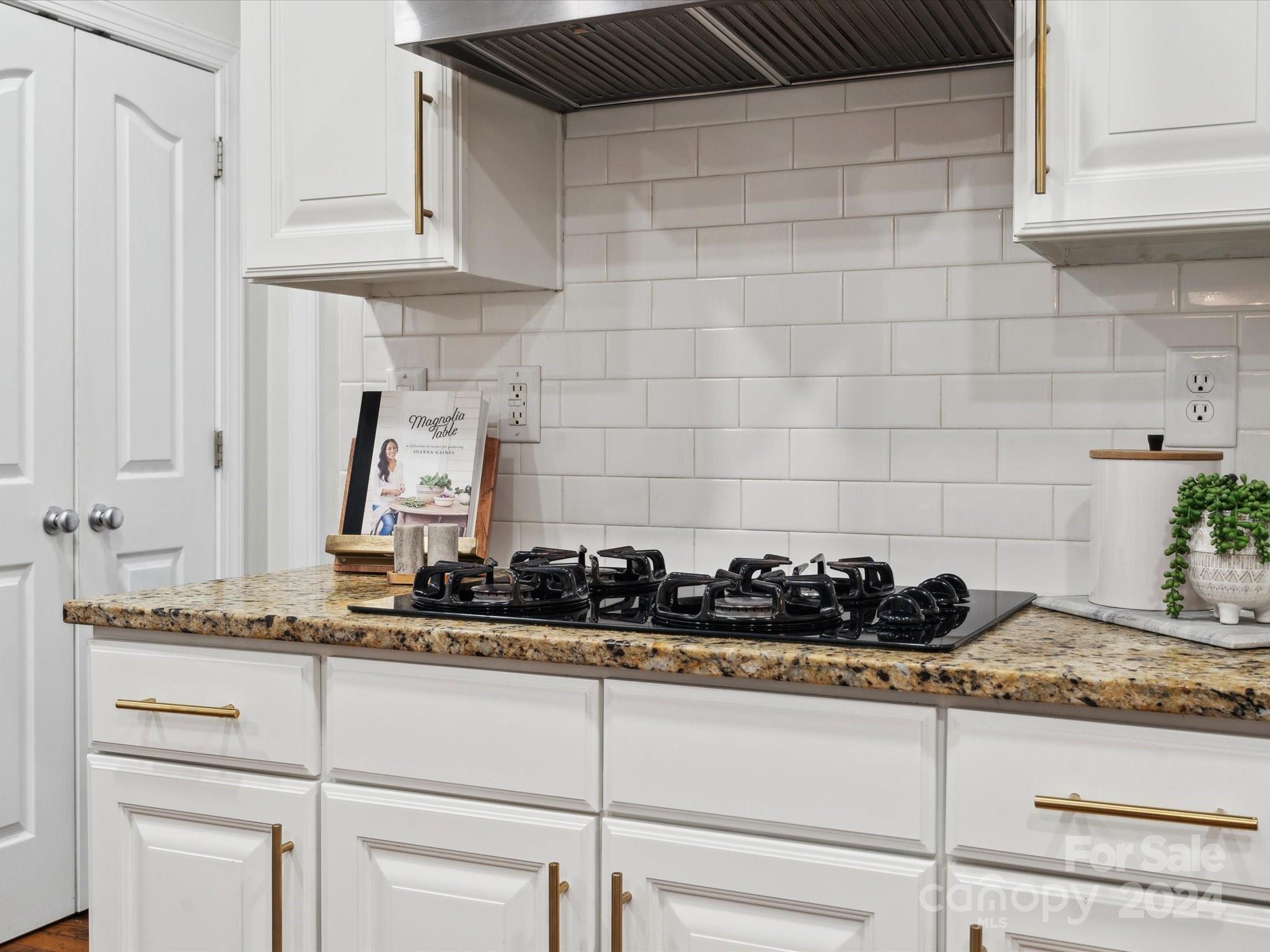 1516 Golden Rain Drive