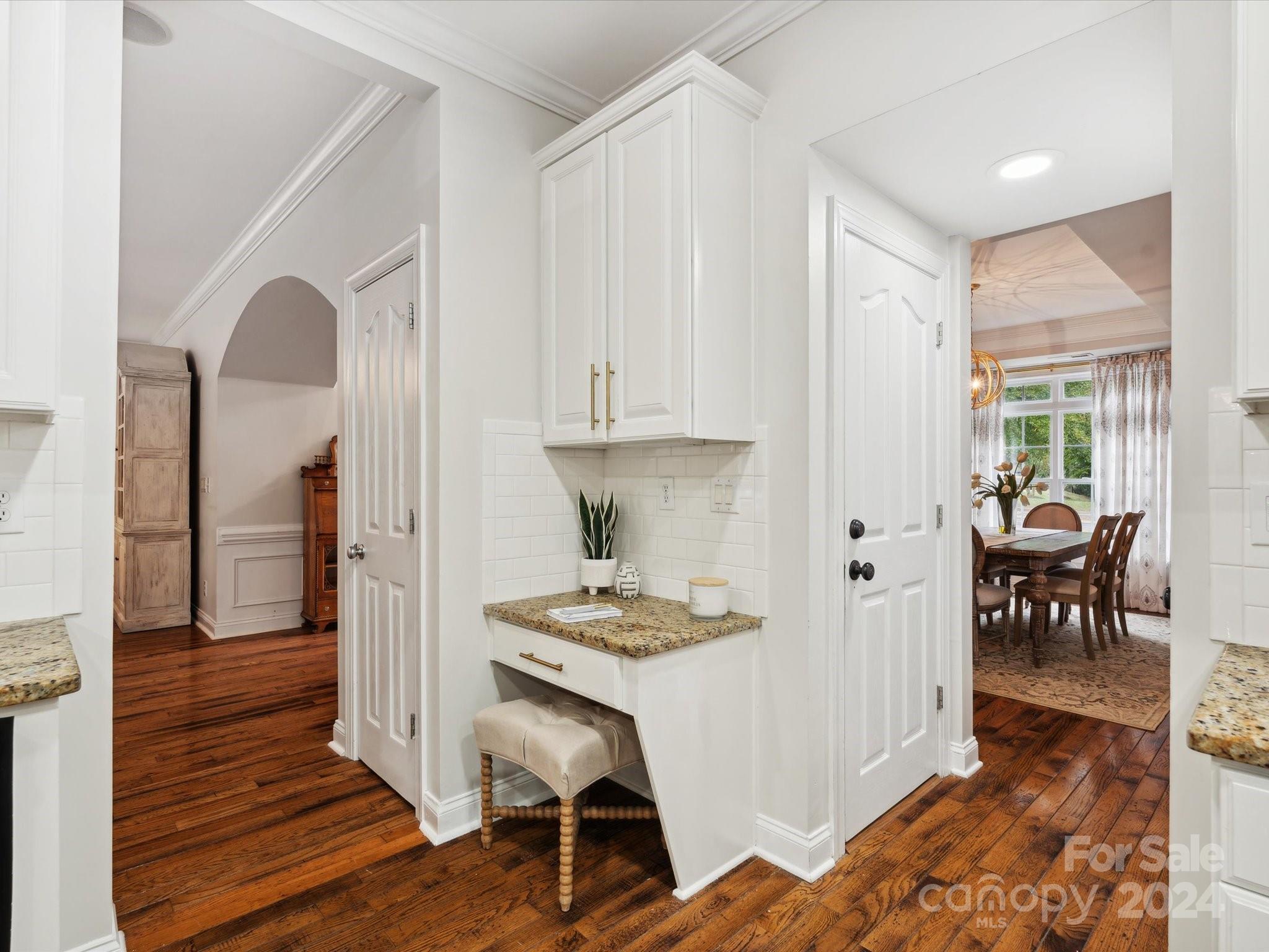 1516 Golden Rain Drive