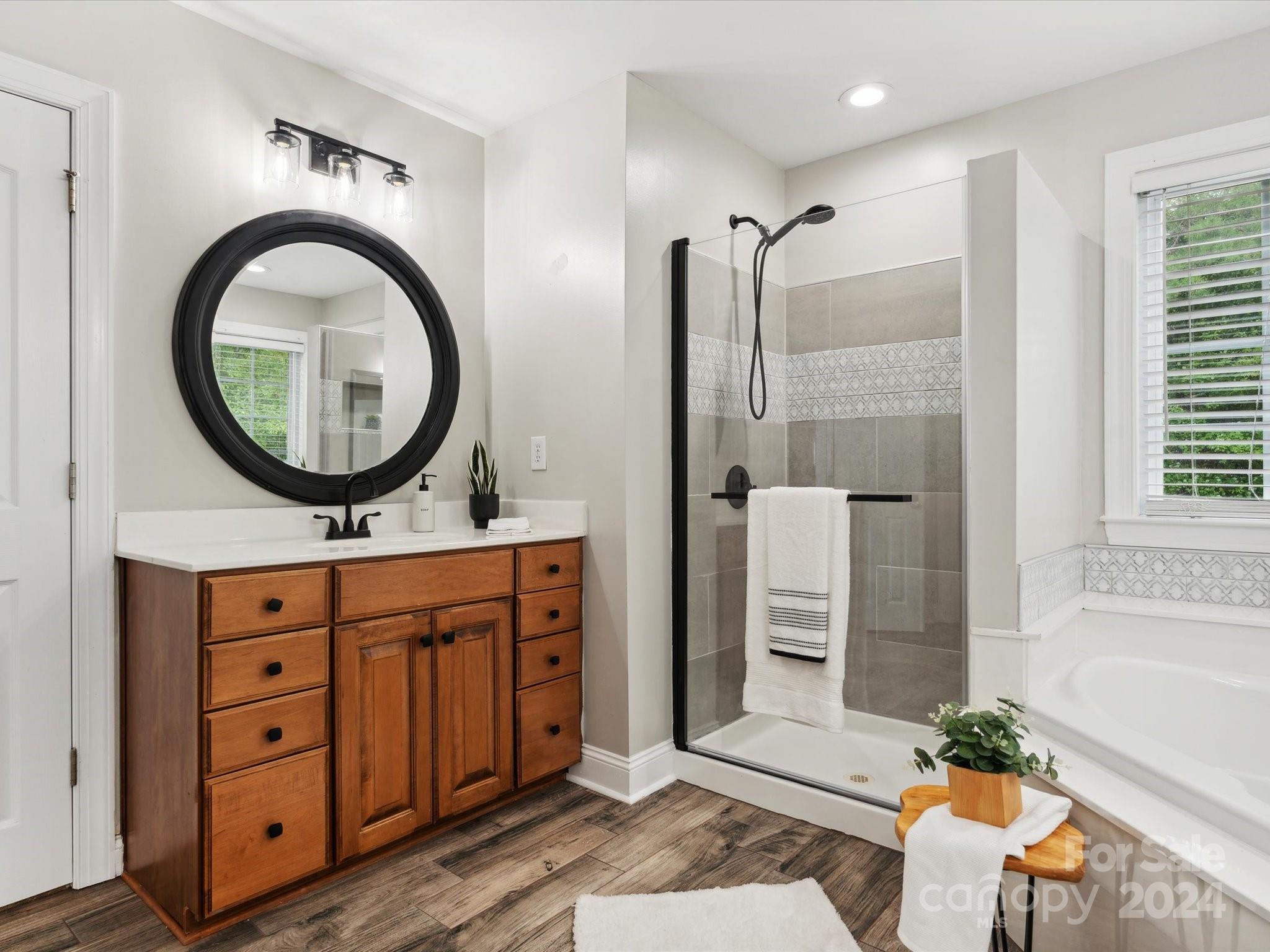 1516 Golden Rain Drive