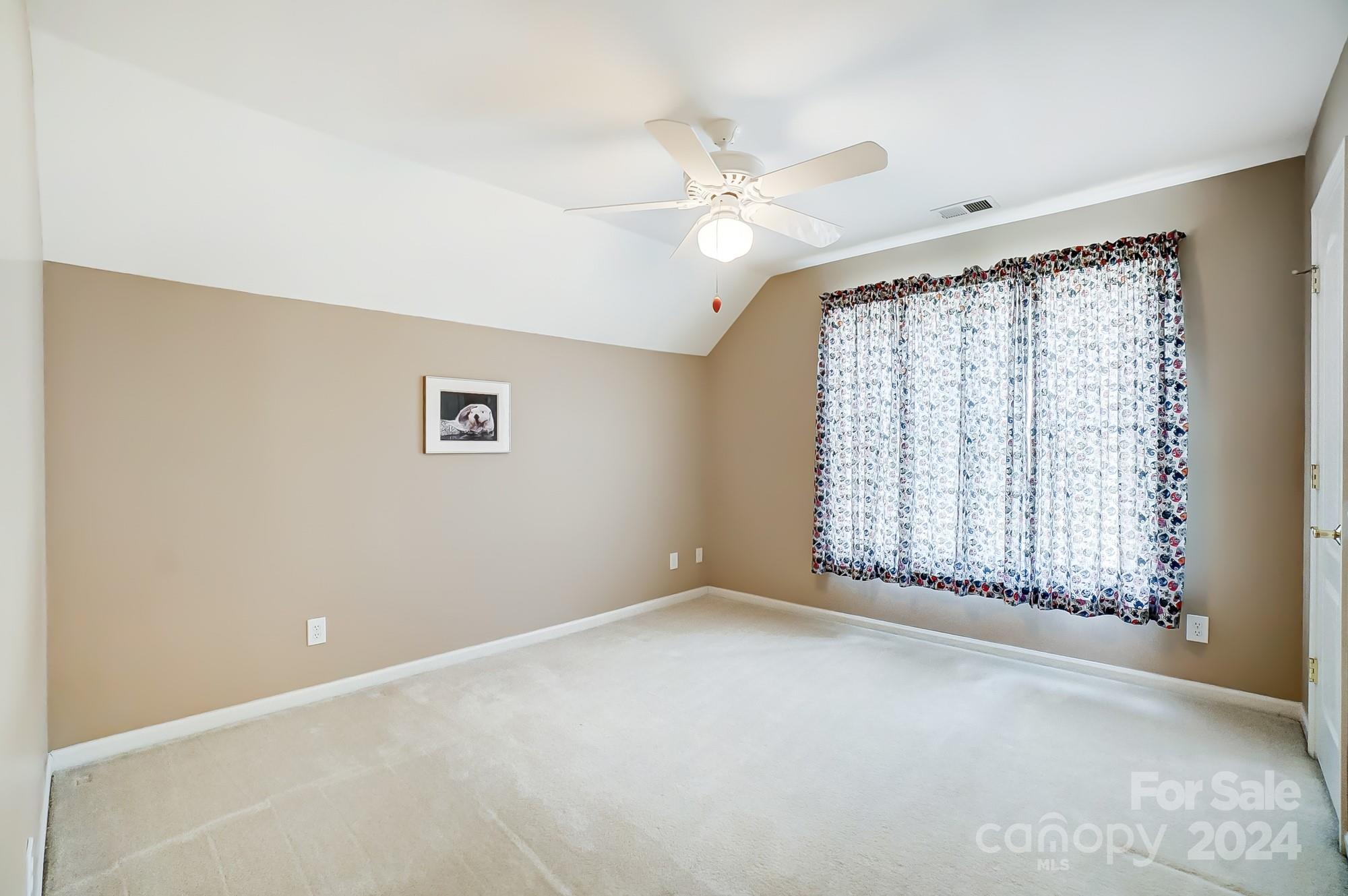 2736 Peverell Lane