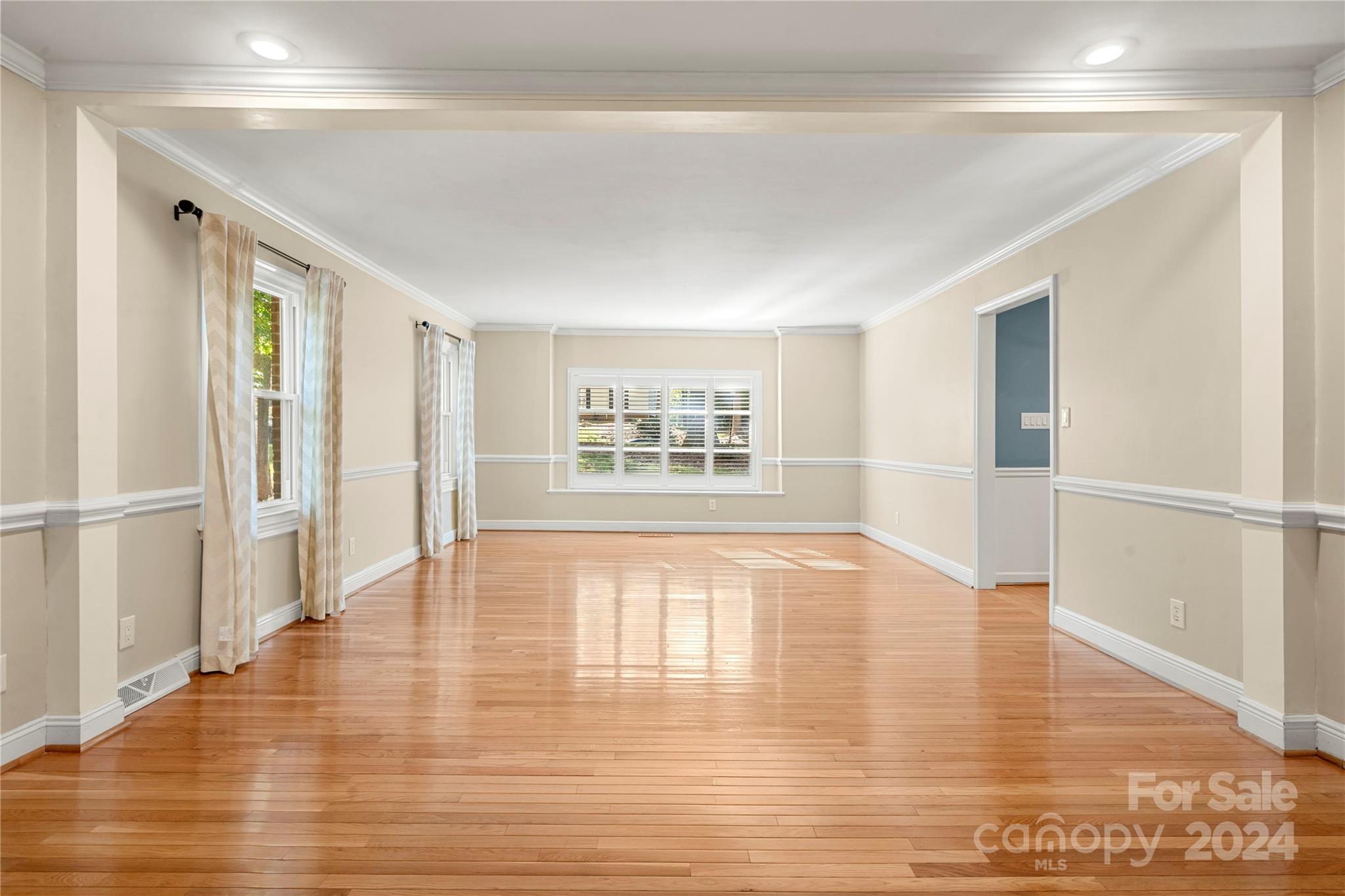 9117 Deerpark Lane