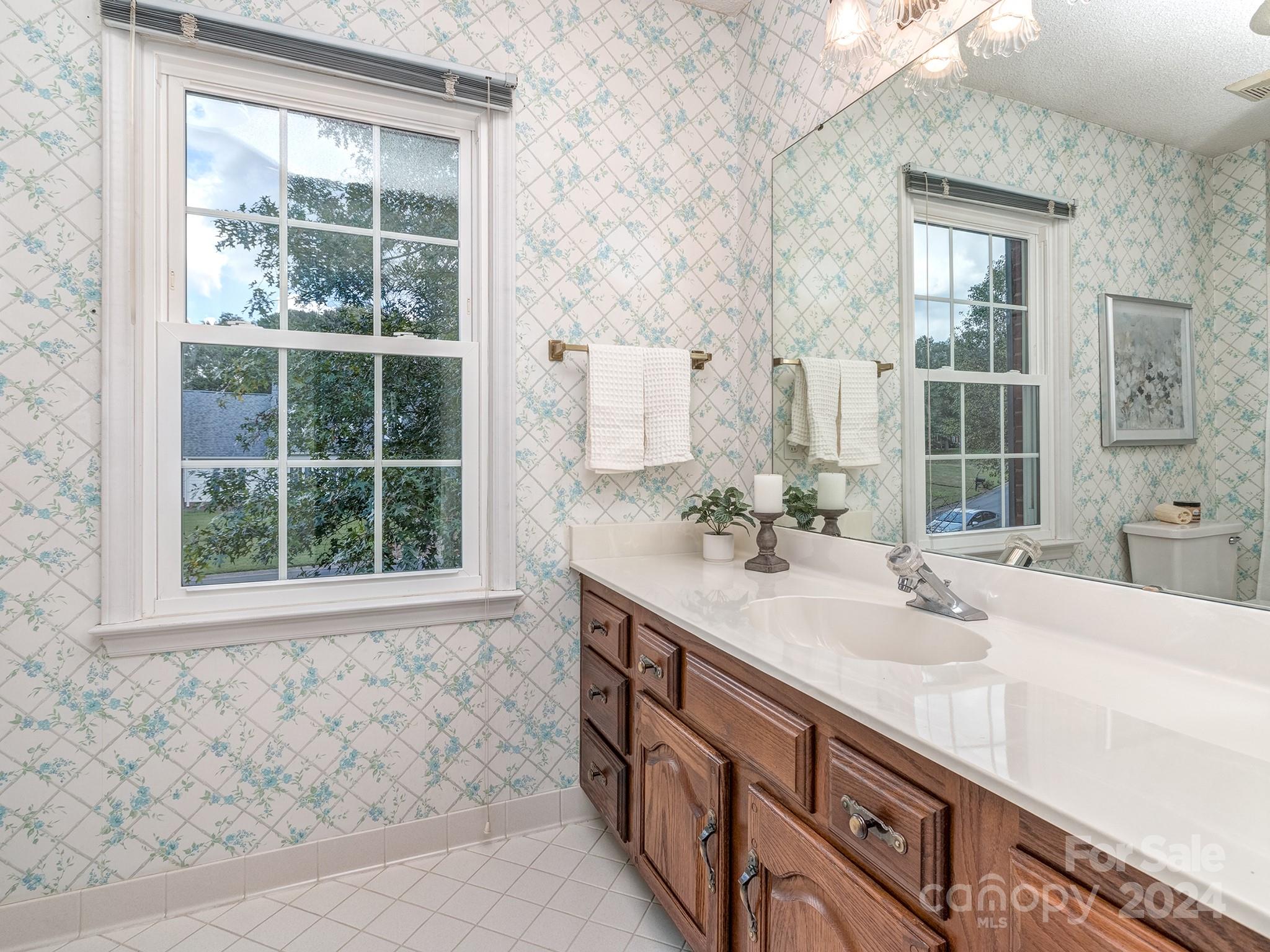 9240 Hemingford Court