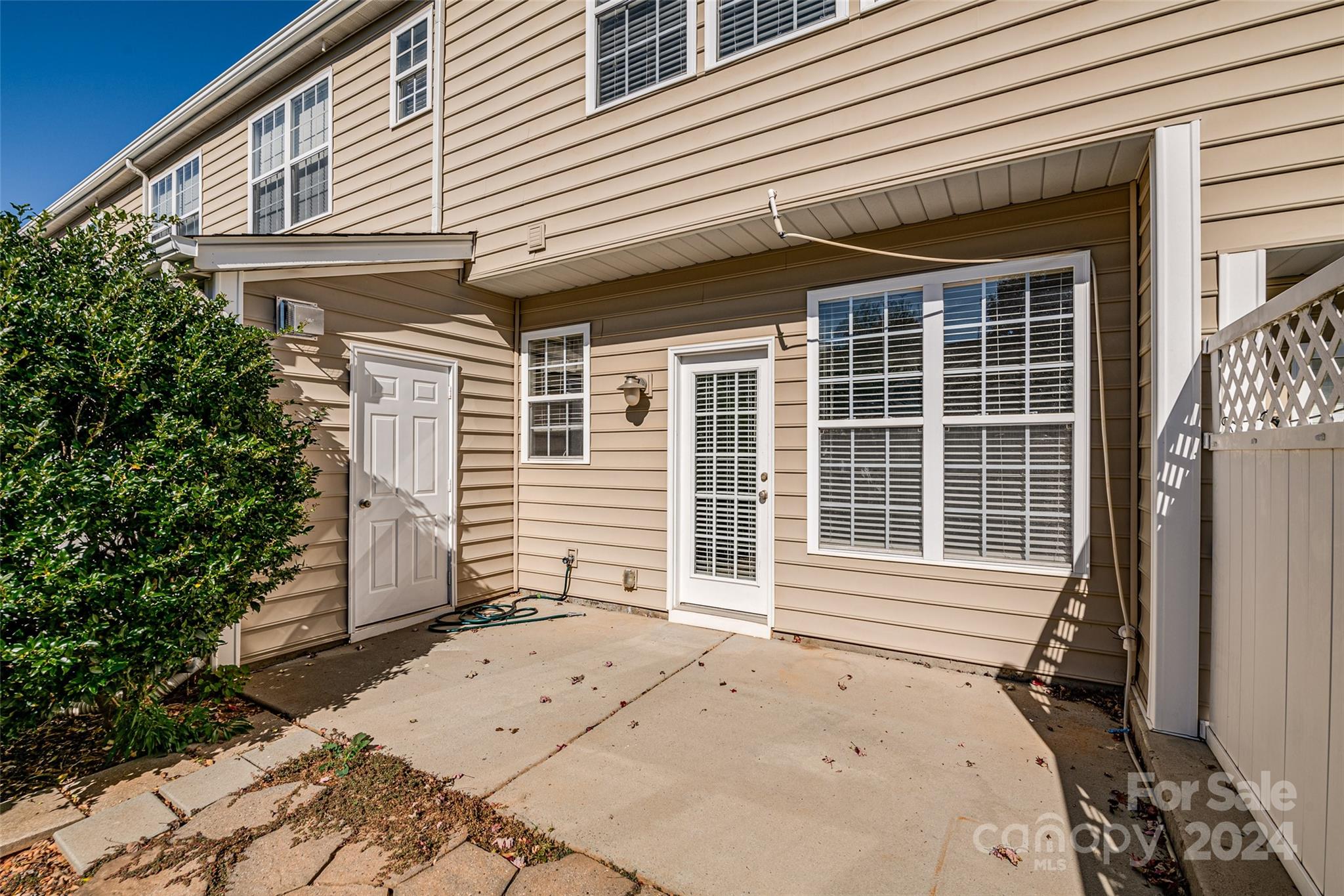 436 River Park Road