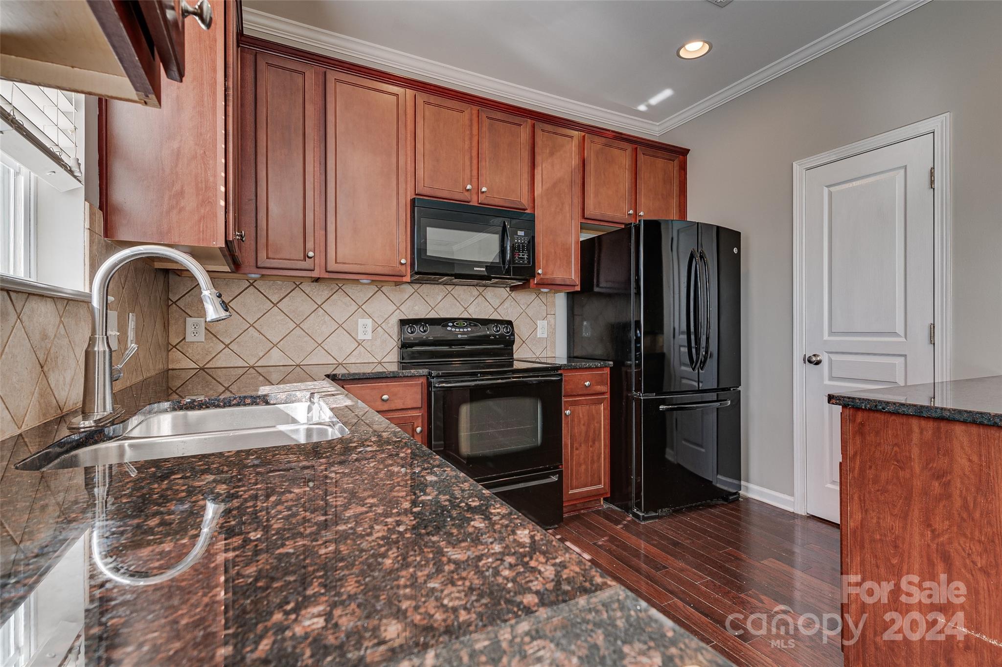 436 River Park Road