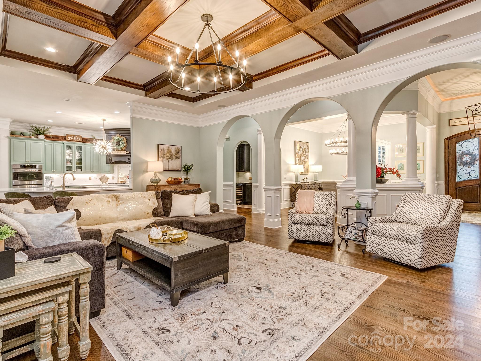 736 Cooks Cove Ridge