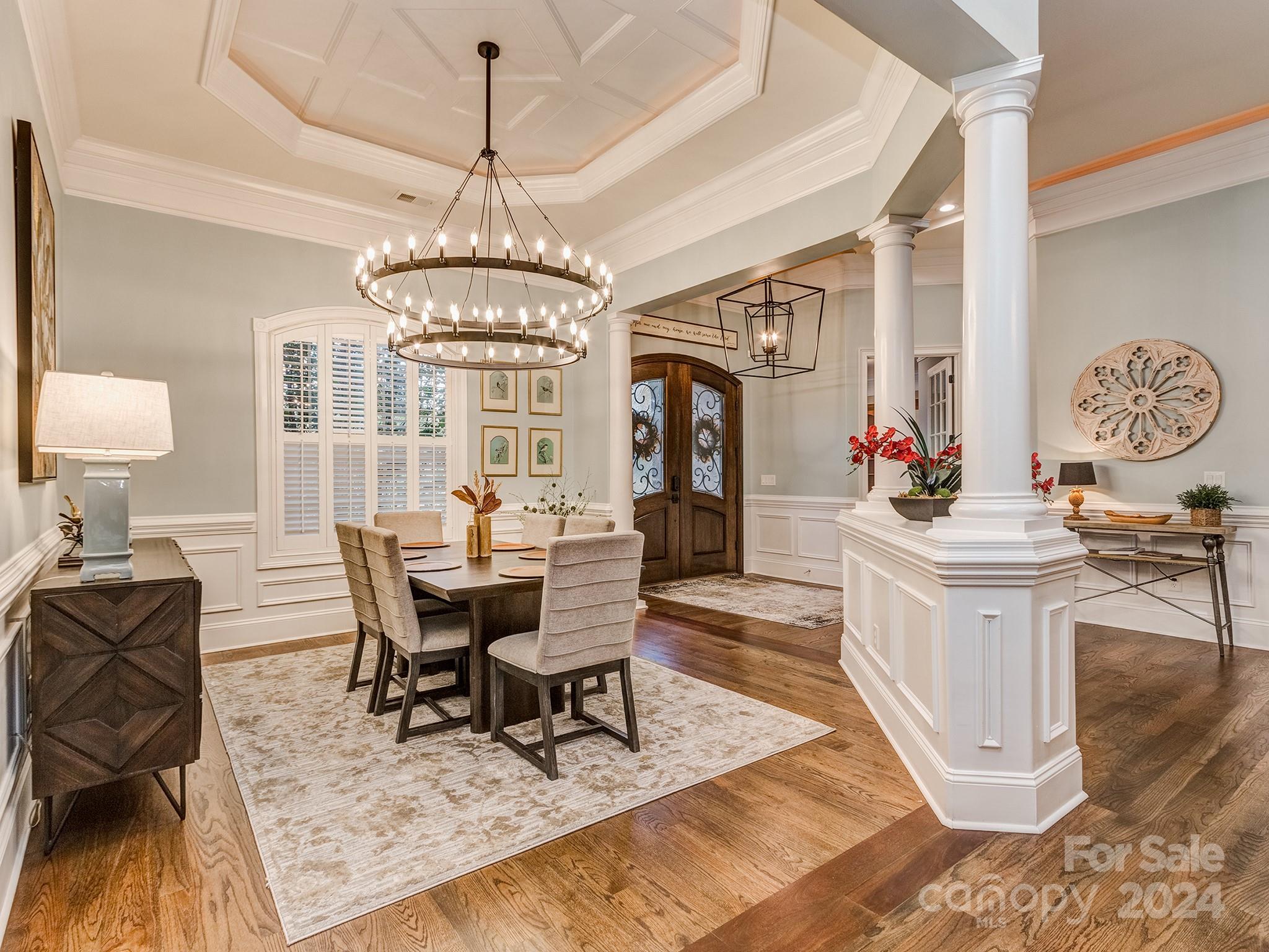 736 Cooks Cove Ridge