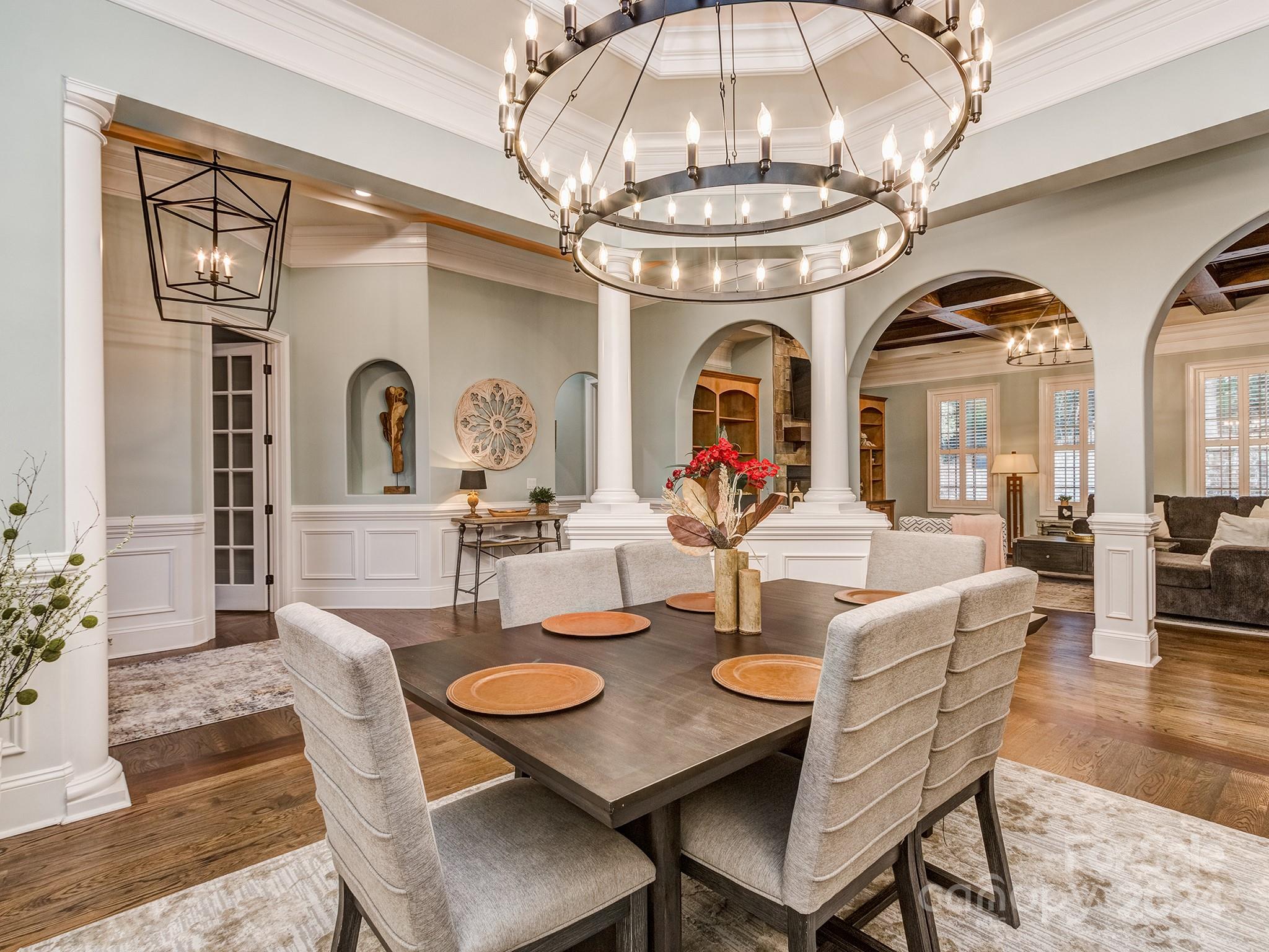 736 Cooks Cove Ridge