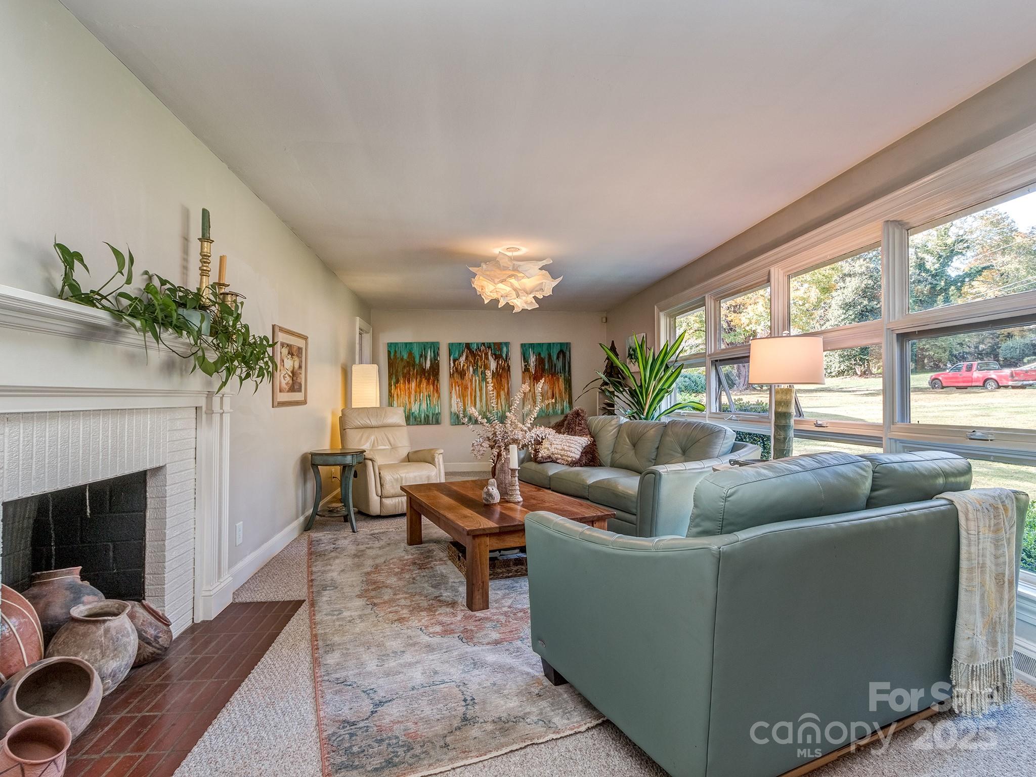 624 Dogwood Road