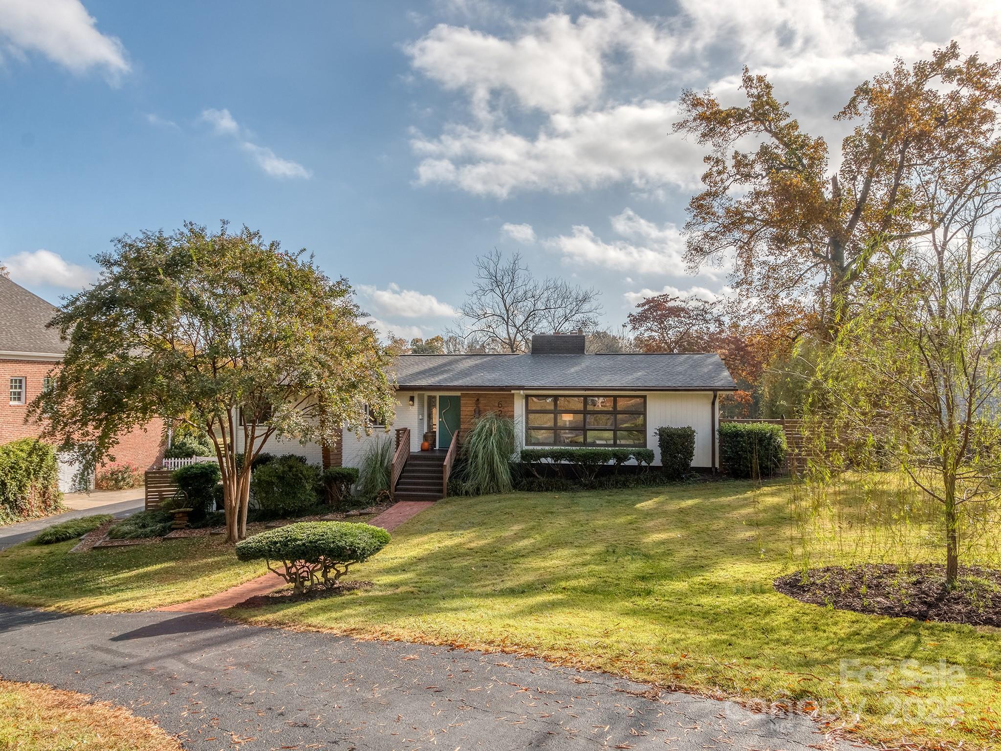 624 Dogwood Road
