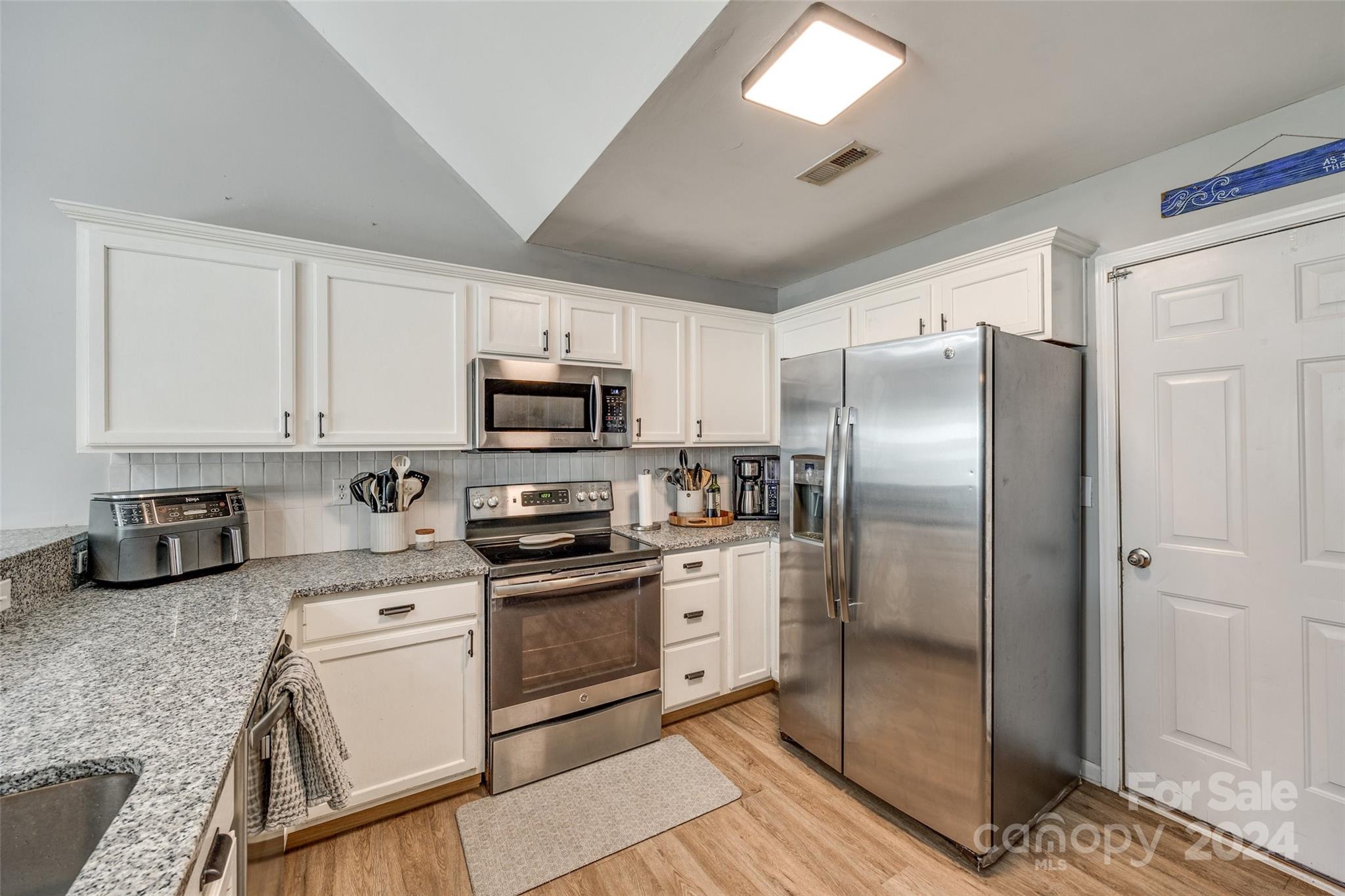 11621 Clear Day Court