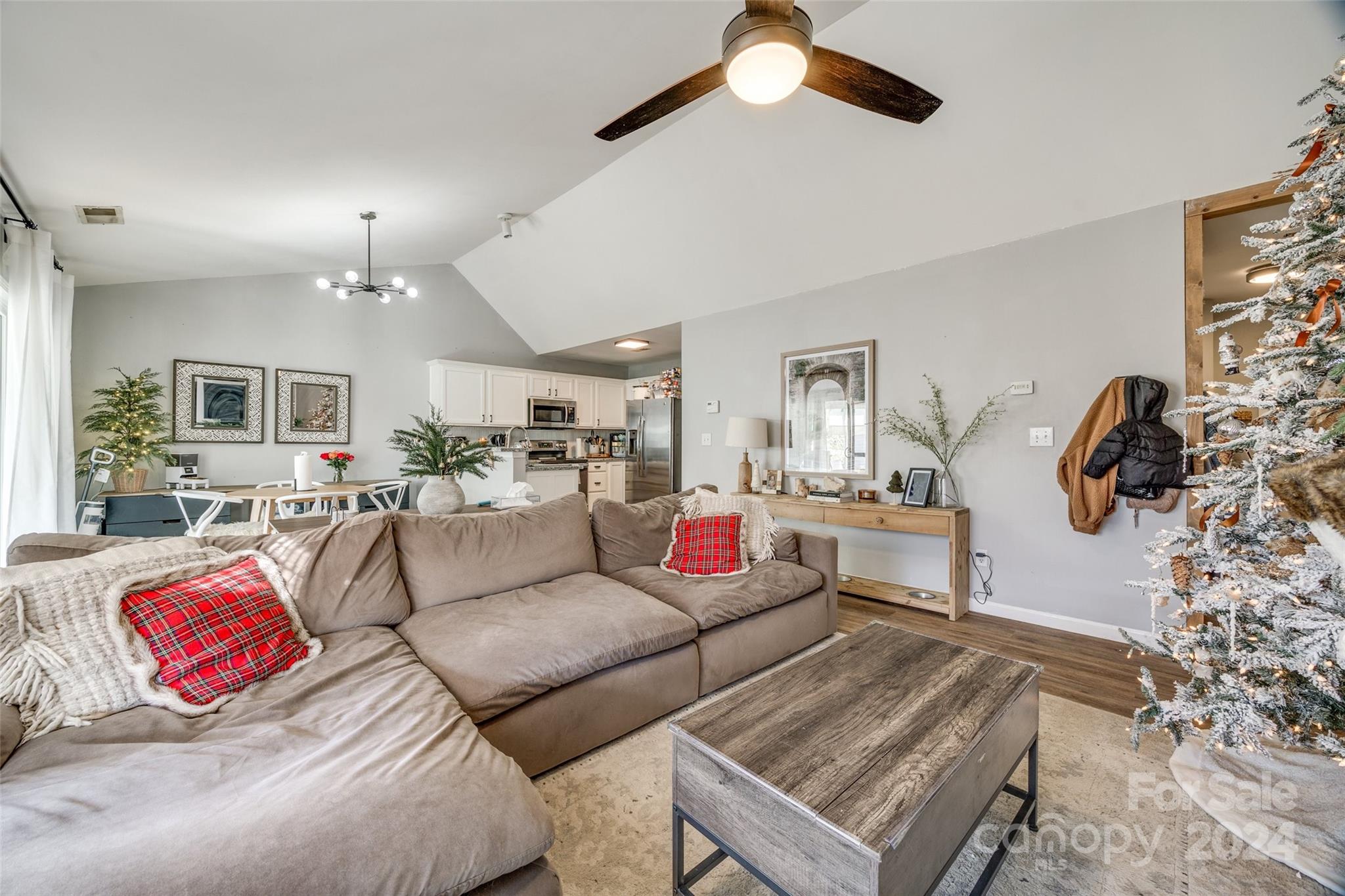 11621 Clear Day Court