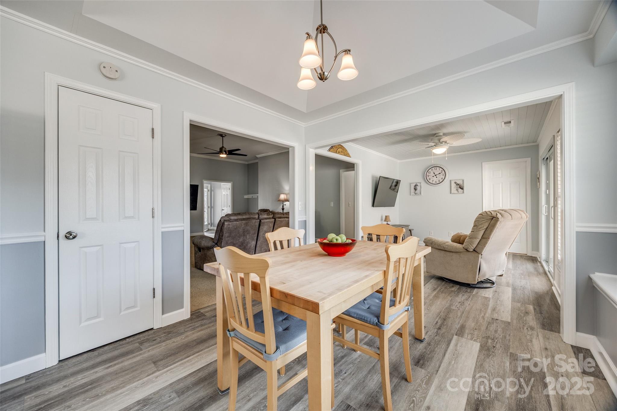 100 Sea Island Boulevard