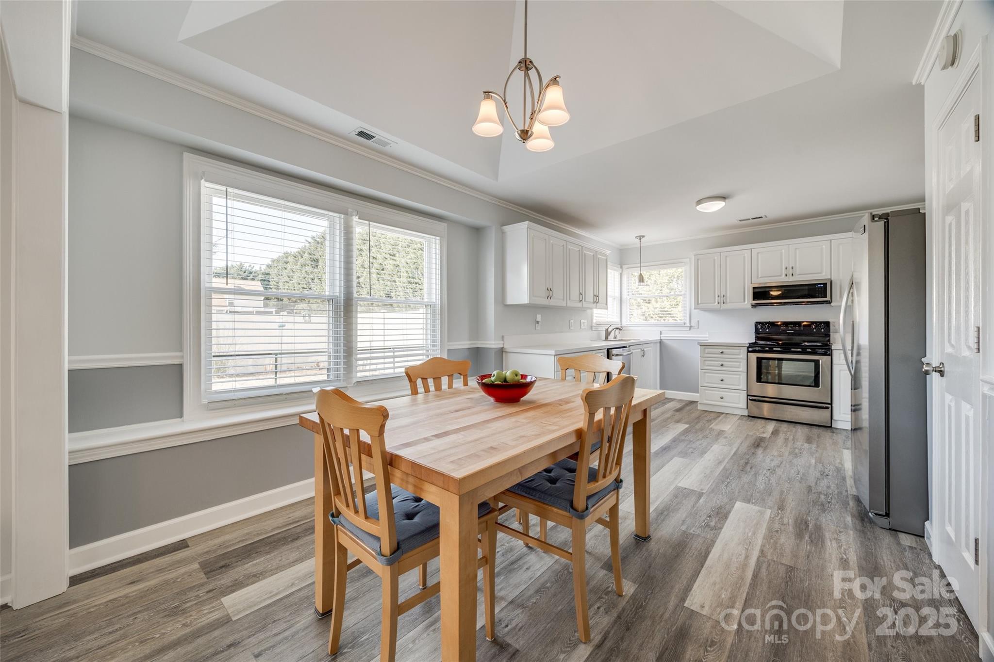 100 Sea Island Boulevard