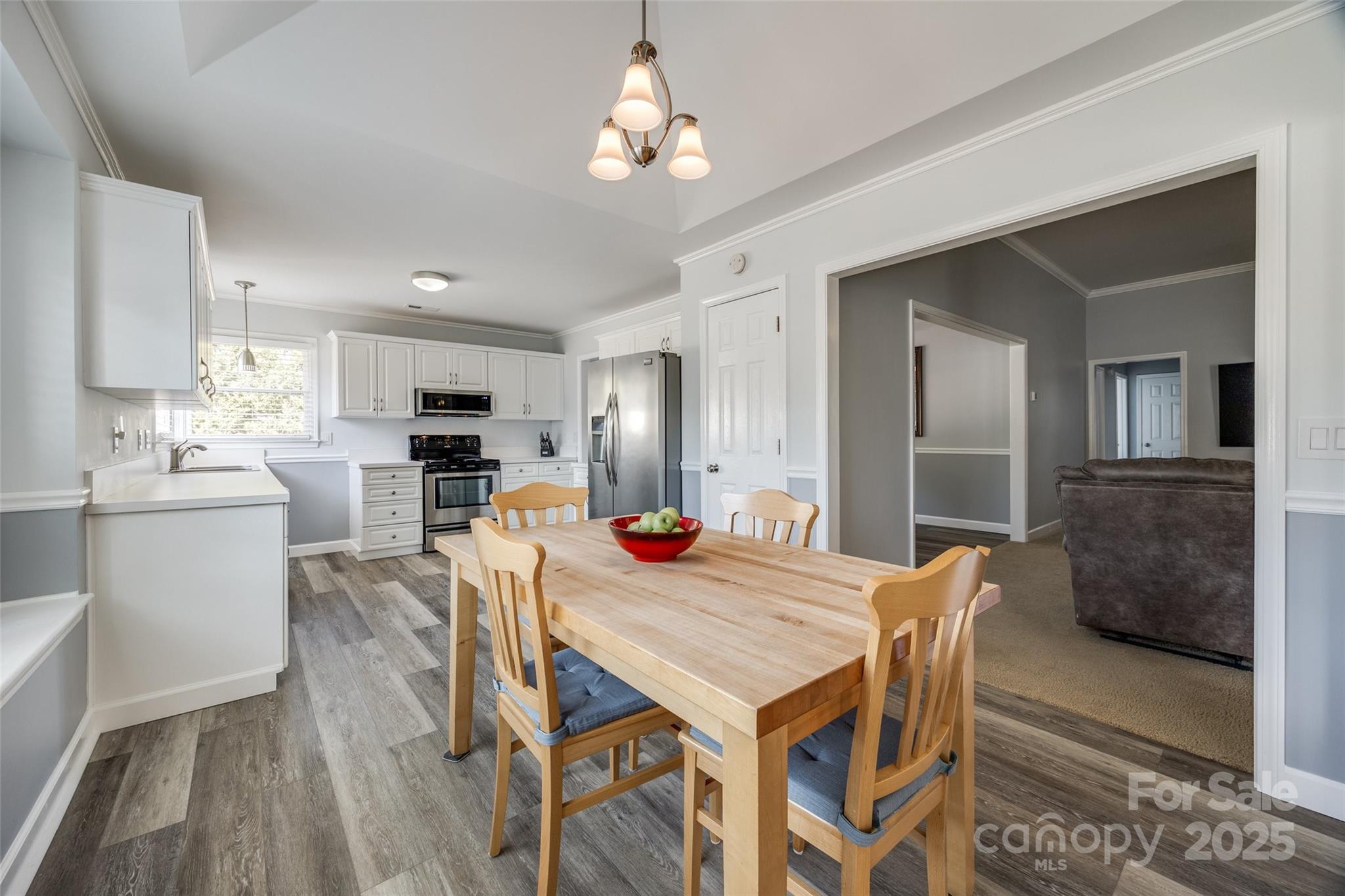 100 Sea Island Boulevard