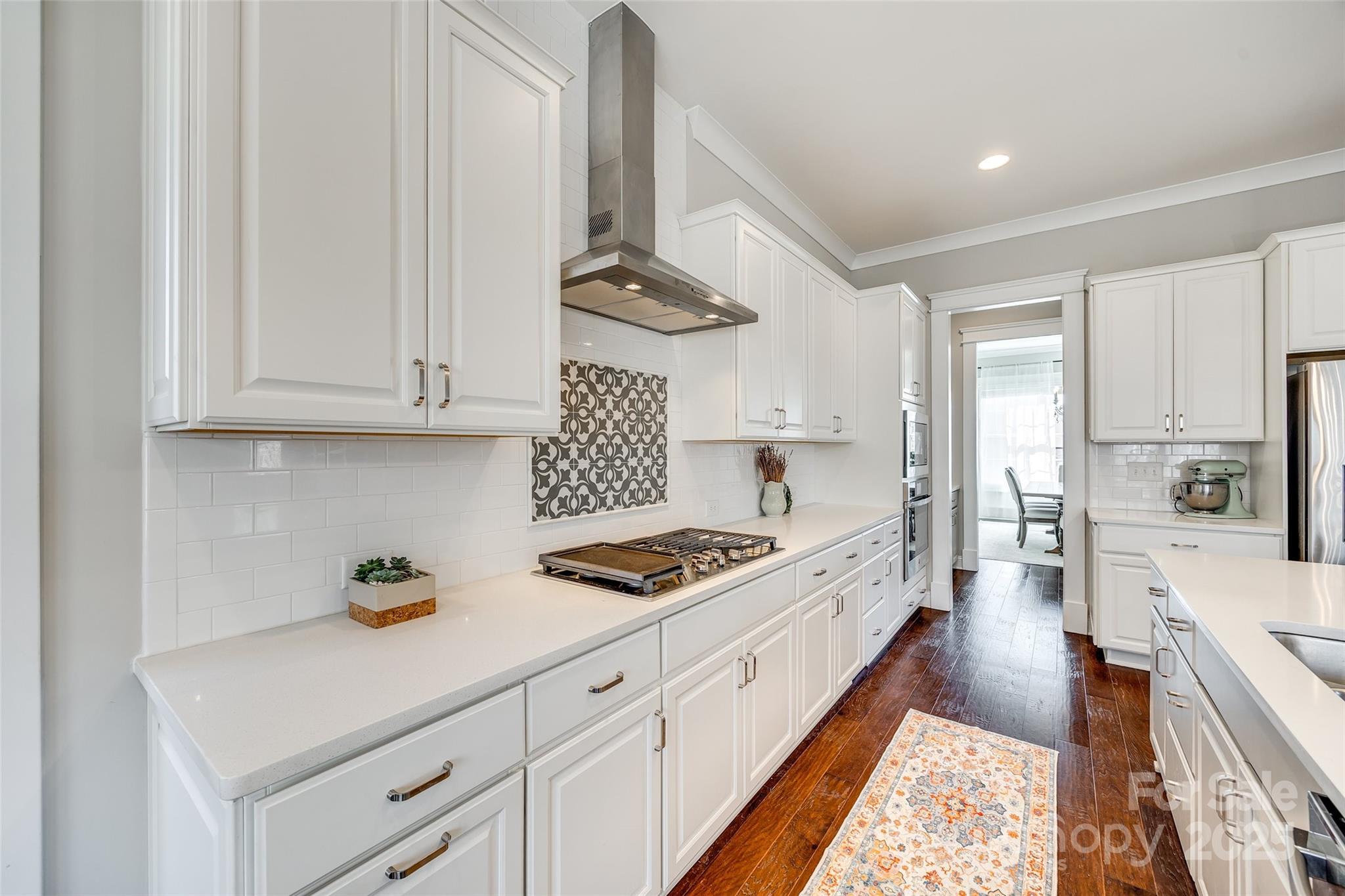 7191 Three Kings Road