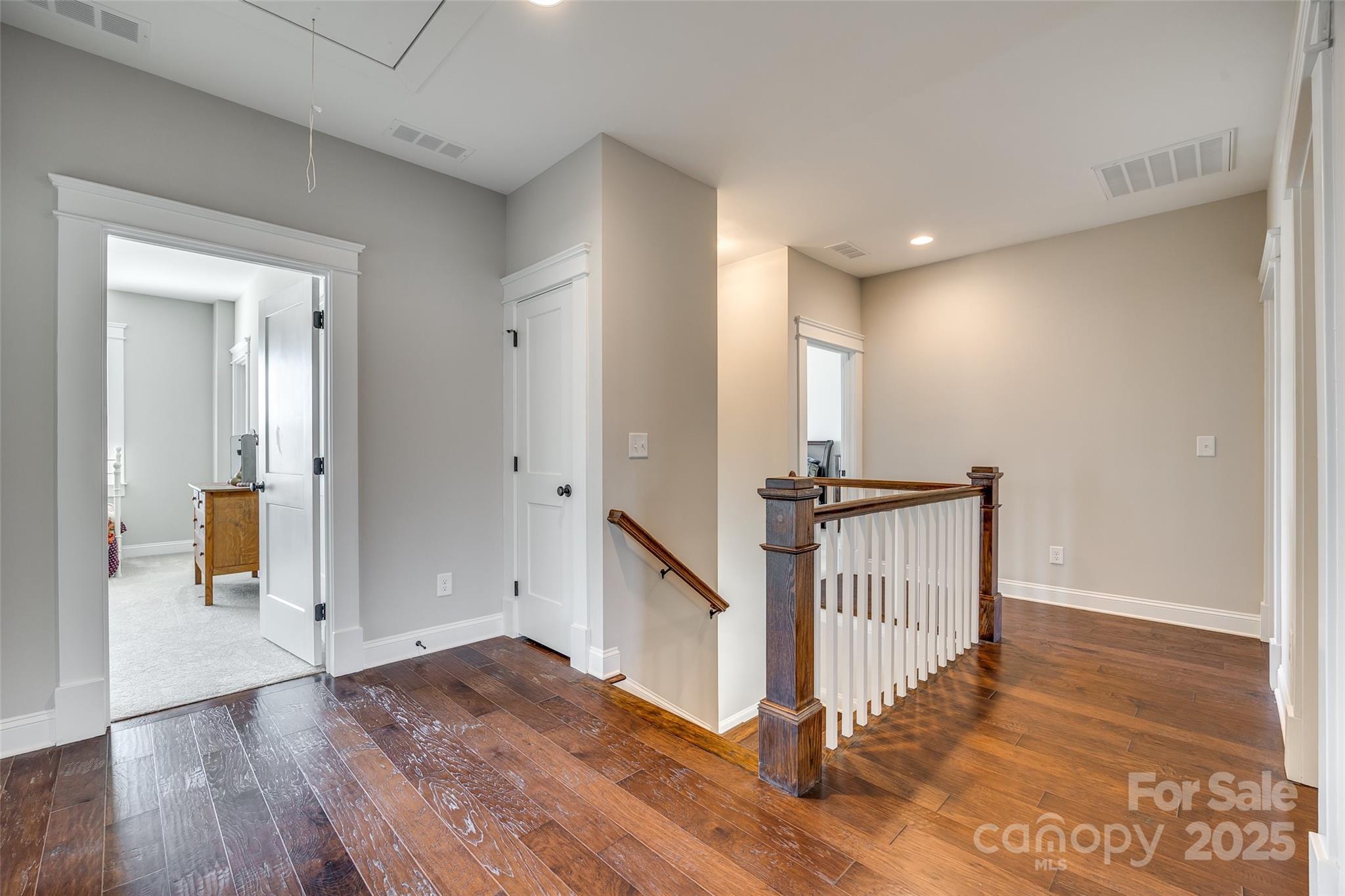 7191 Three Kings Road