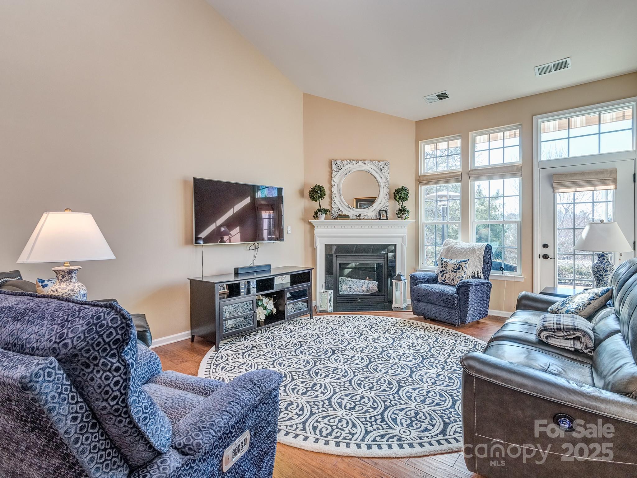 506 Sailview Drive