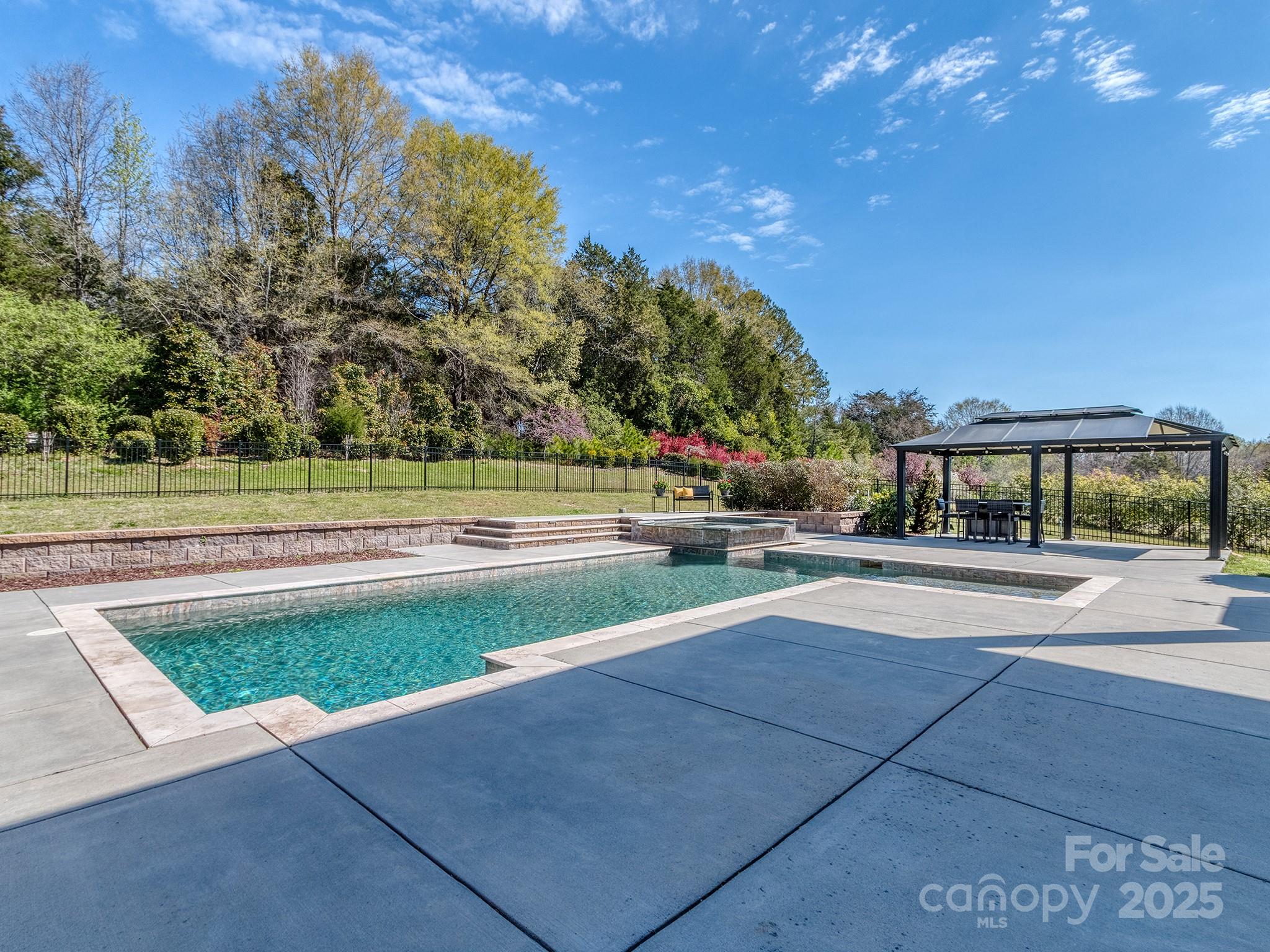 1700 Therrell Farms Road