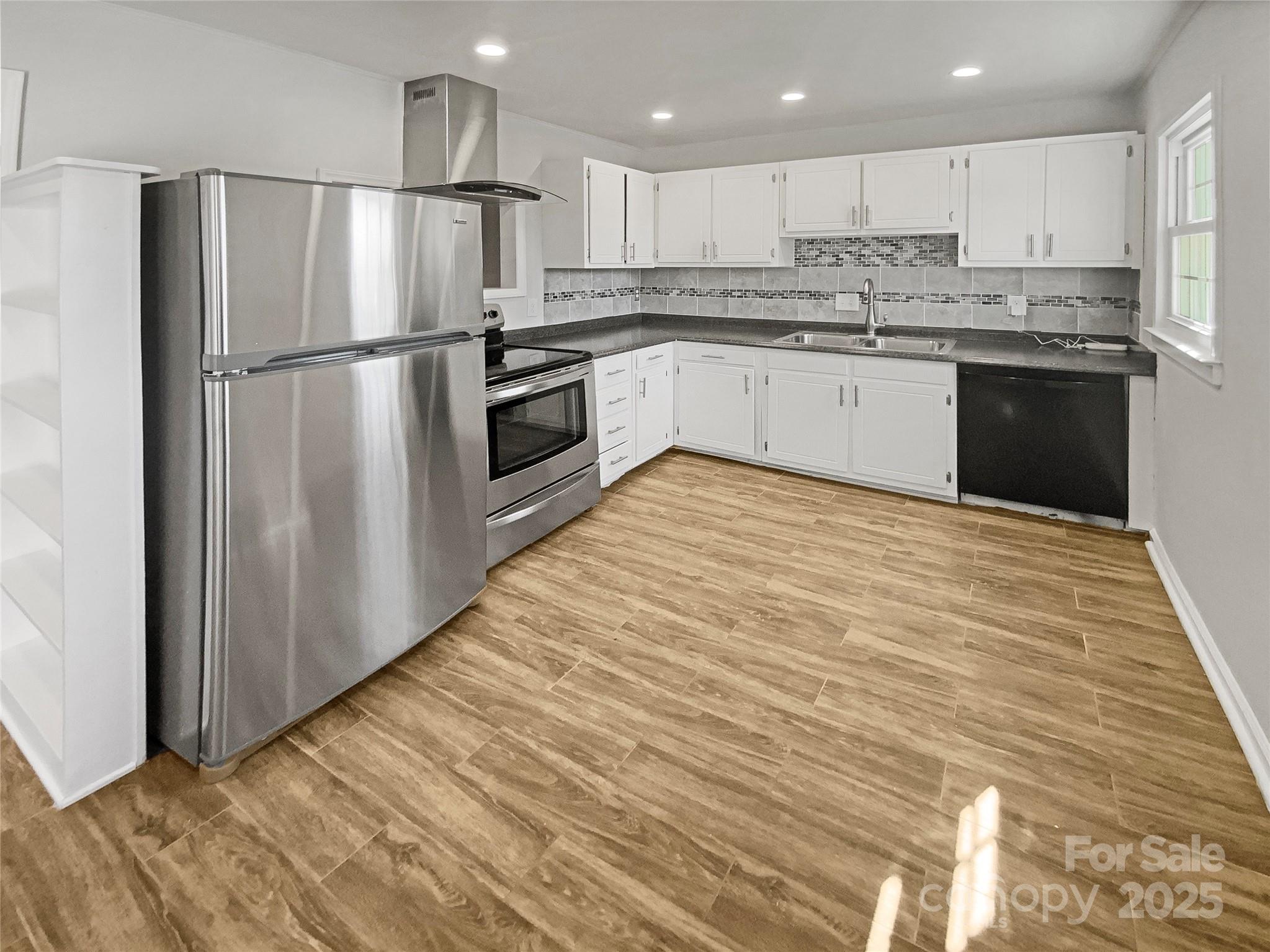 8420 Knights Bridge Road