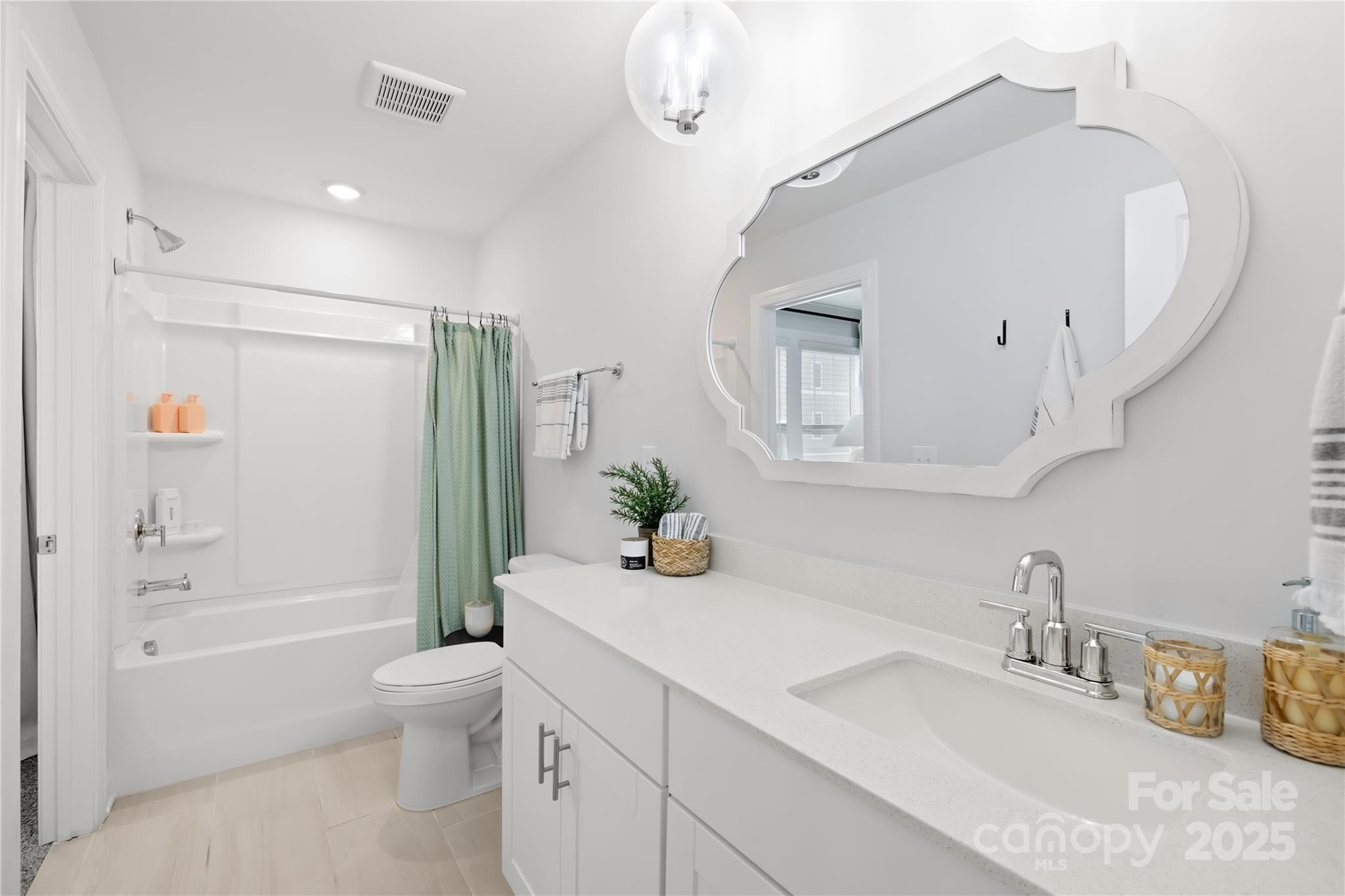 3512 Auburn Curb Road