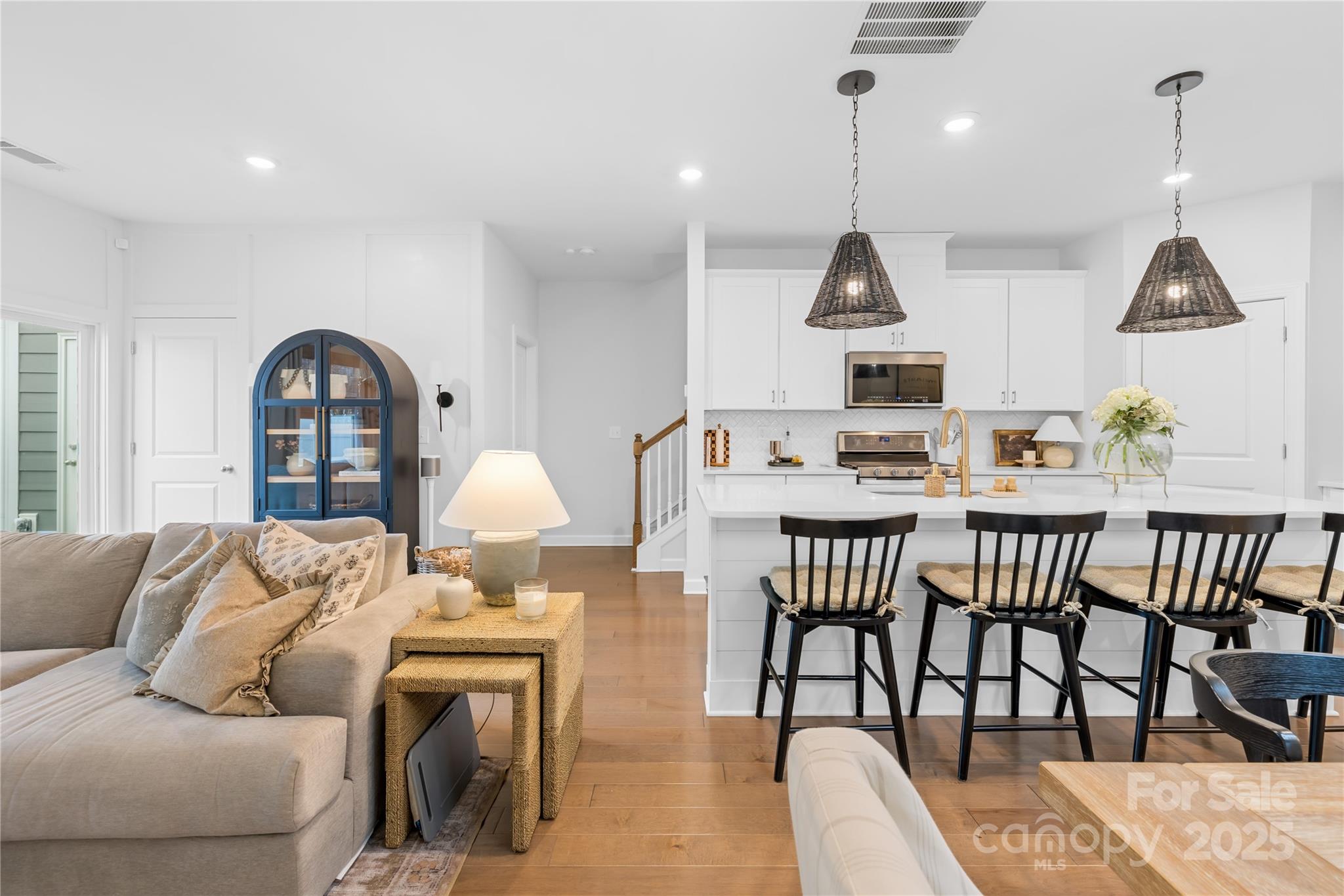 3512 Auburn Curb Road