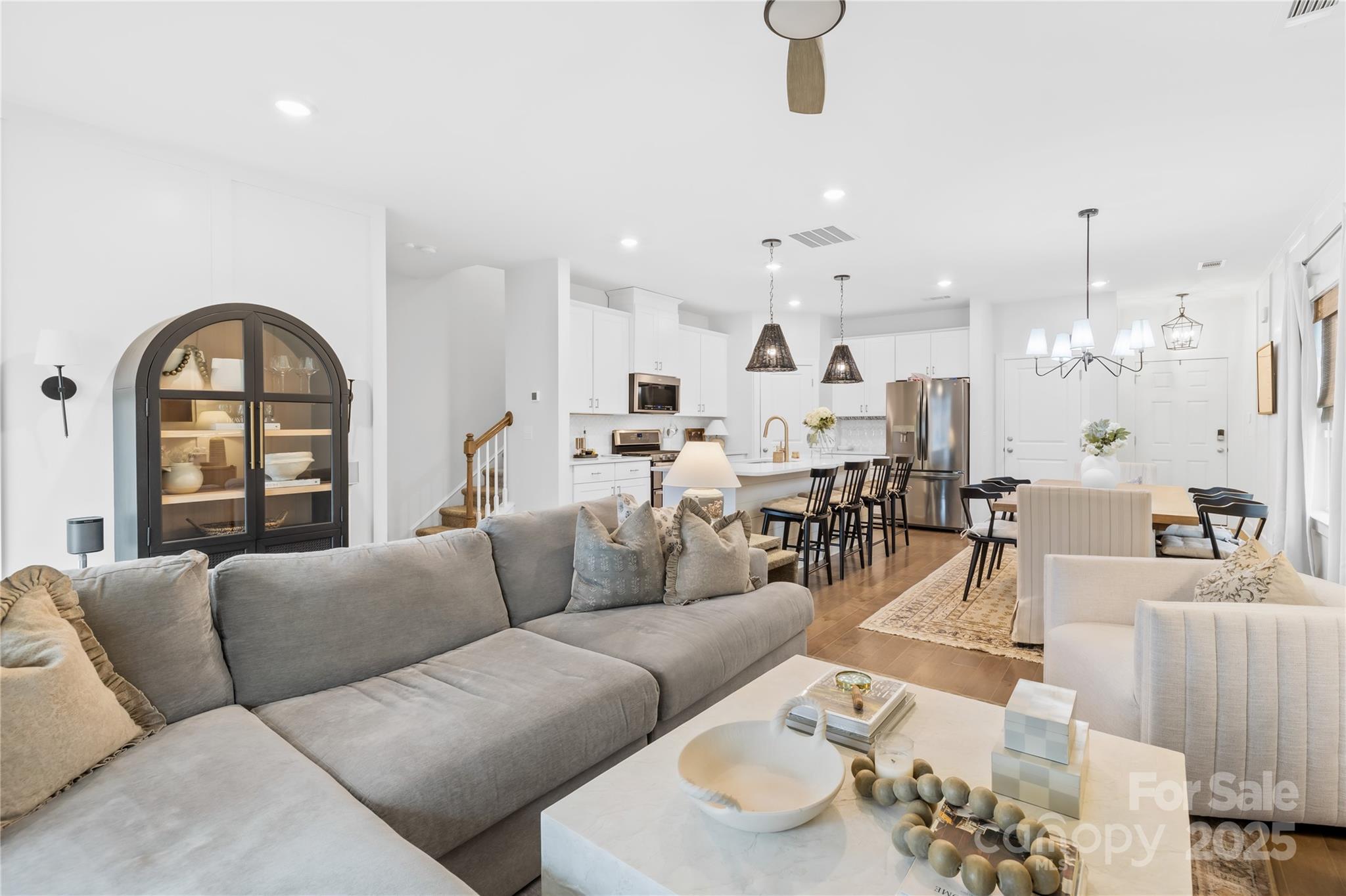 3512 Auburn Curb Road