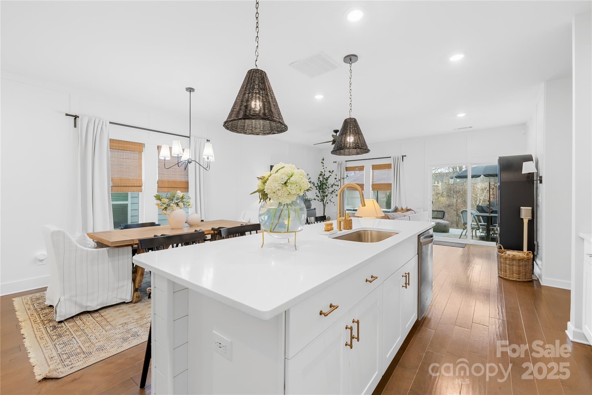 3512 Auburn Curb Road