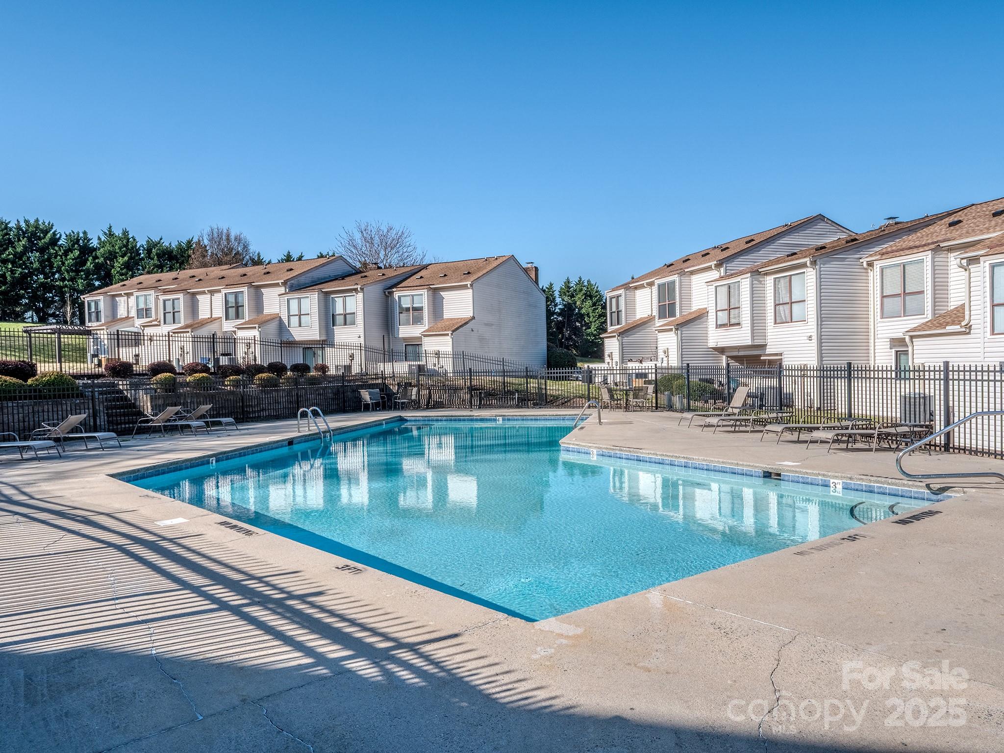 10901 Carmel Crossing Road