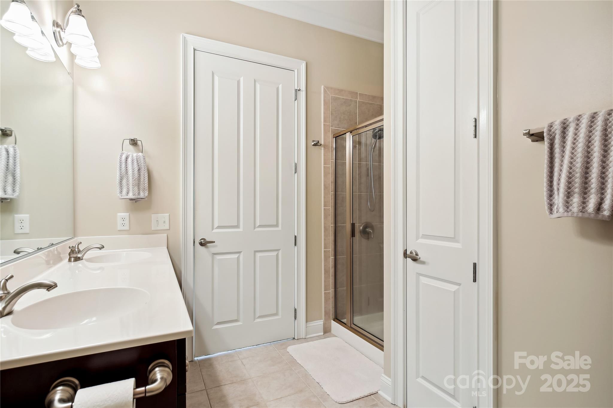 5425 Closeburn Road Unit: 309
