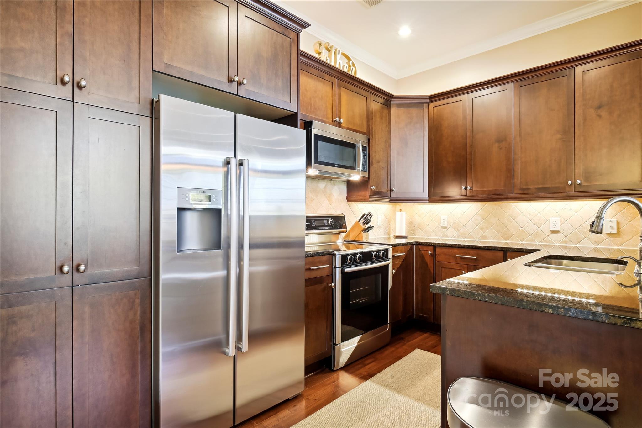 5425 Closeburn Road Unit: 309