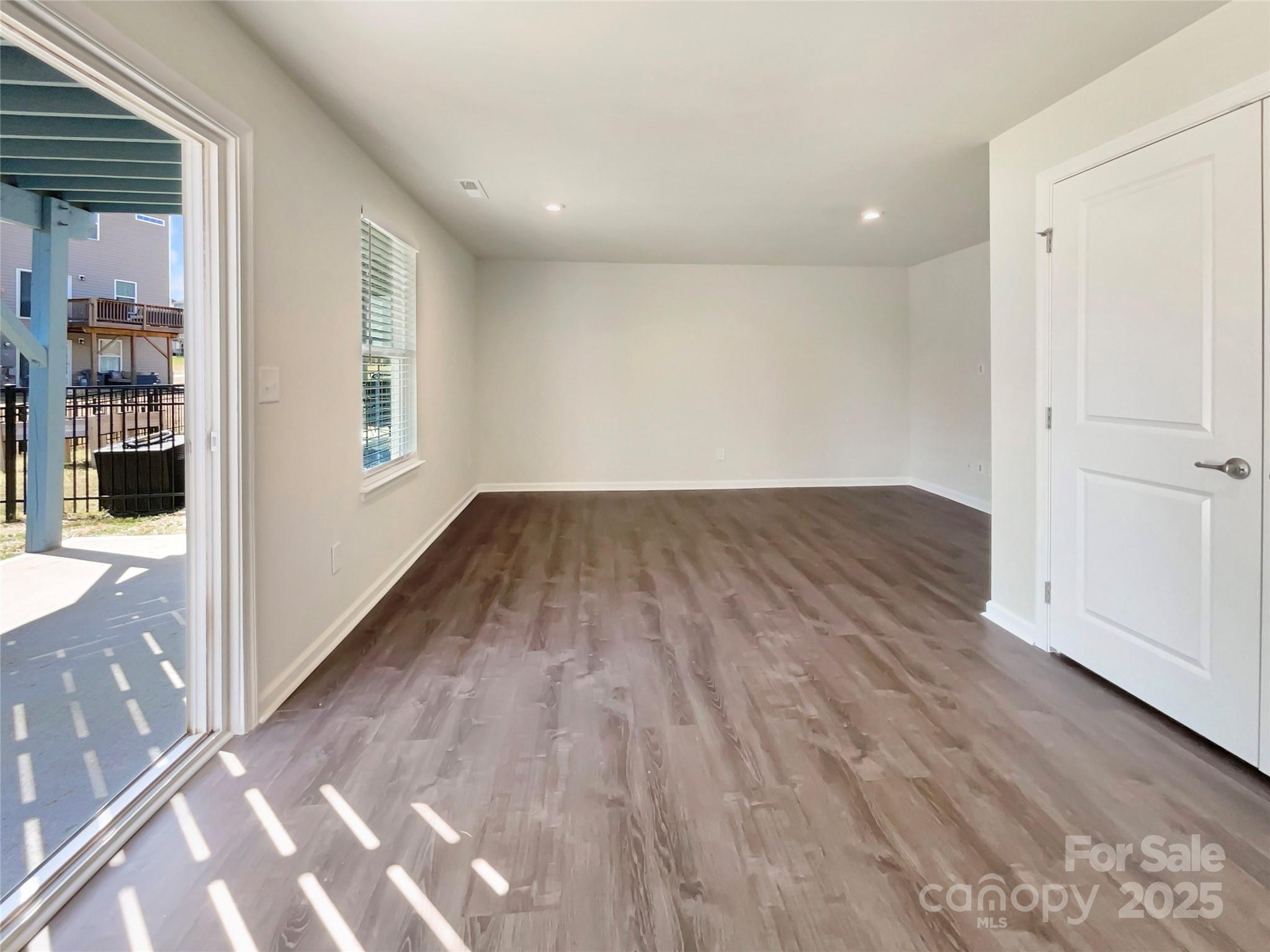 2557 Grantham Place Drive