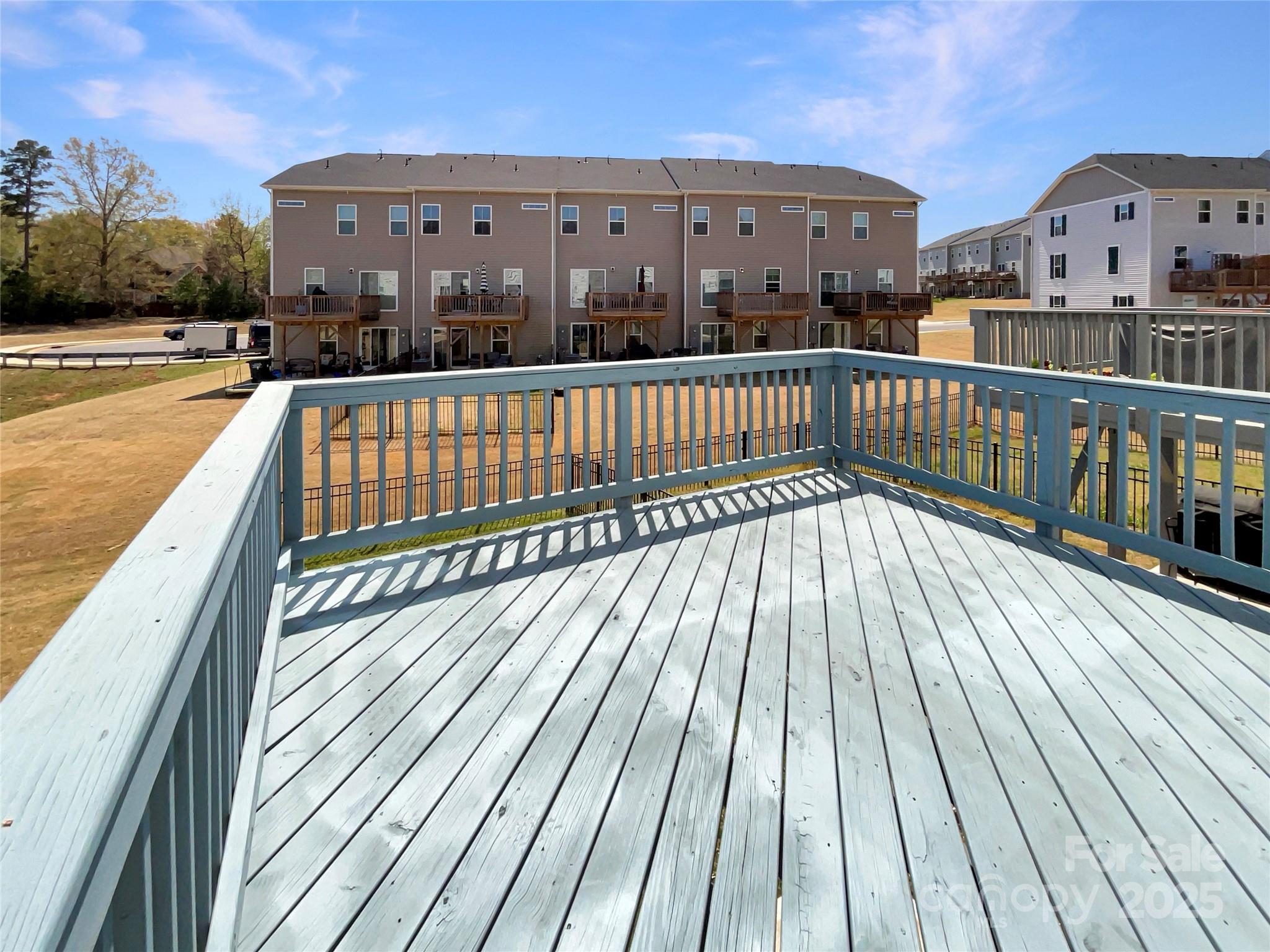 2557 Grantham Place Drive