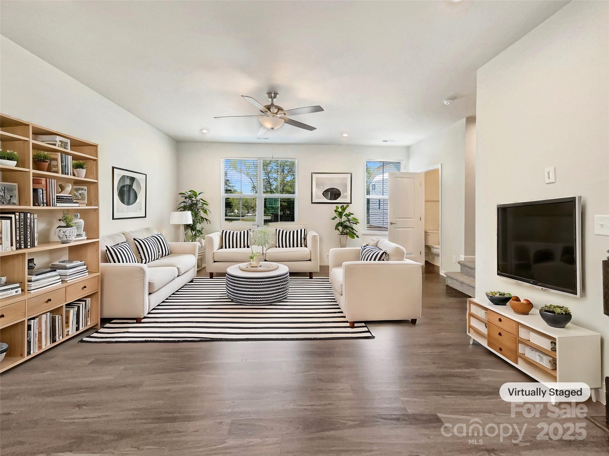 2557 Grantham Place Drive