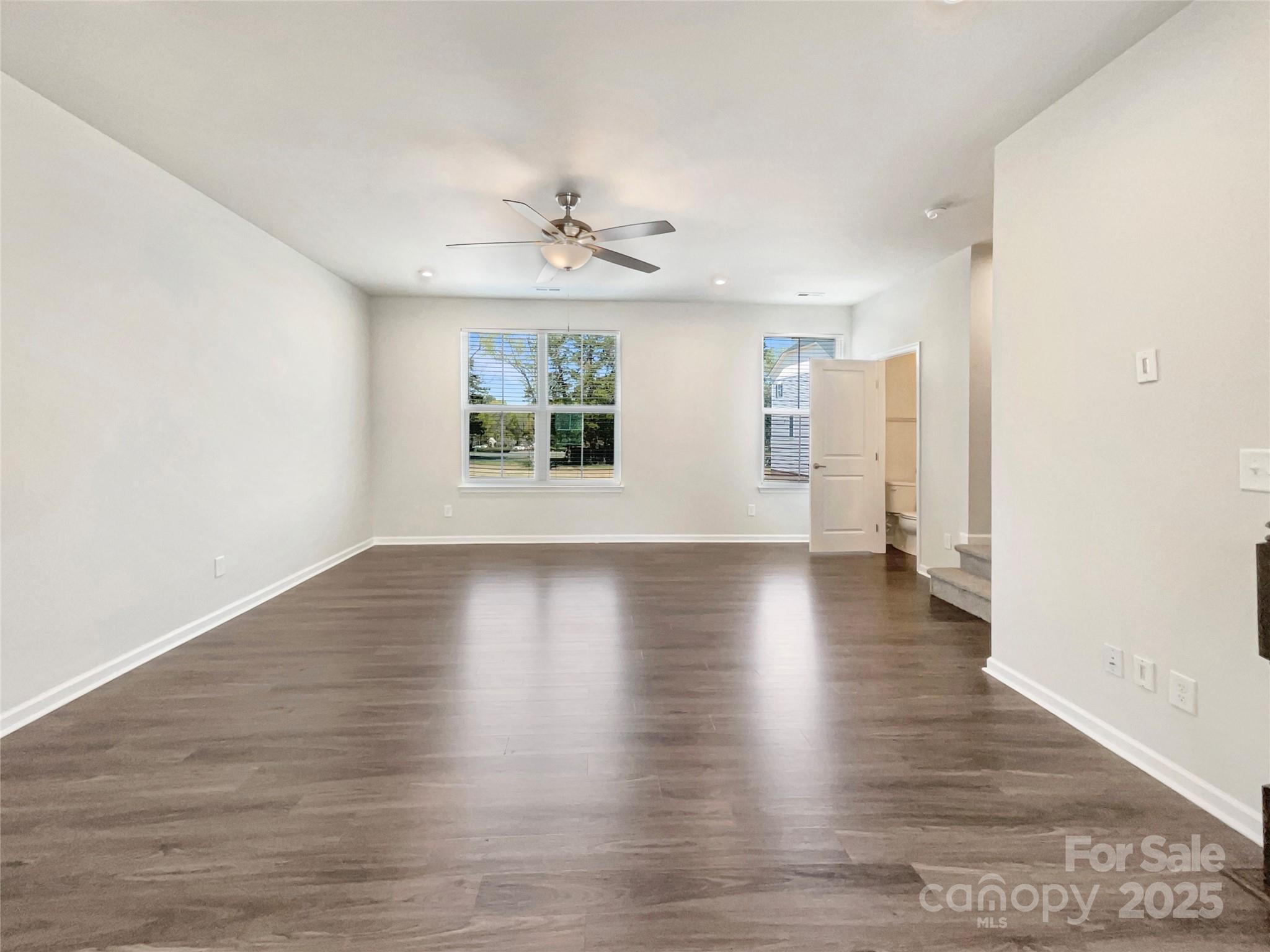 2557 Grantham Place Drive