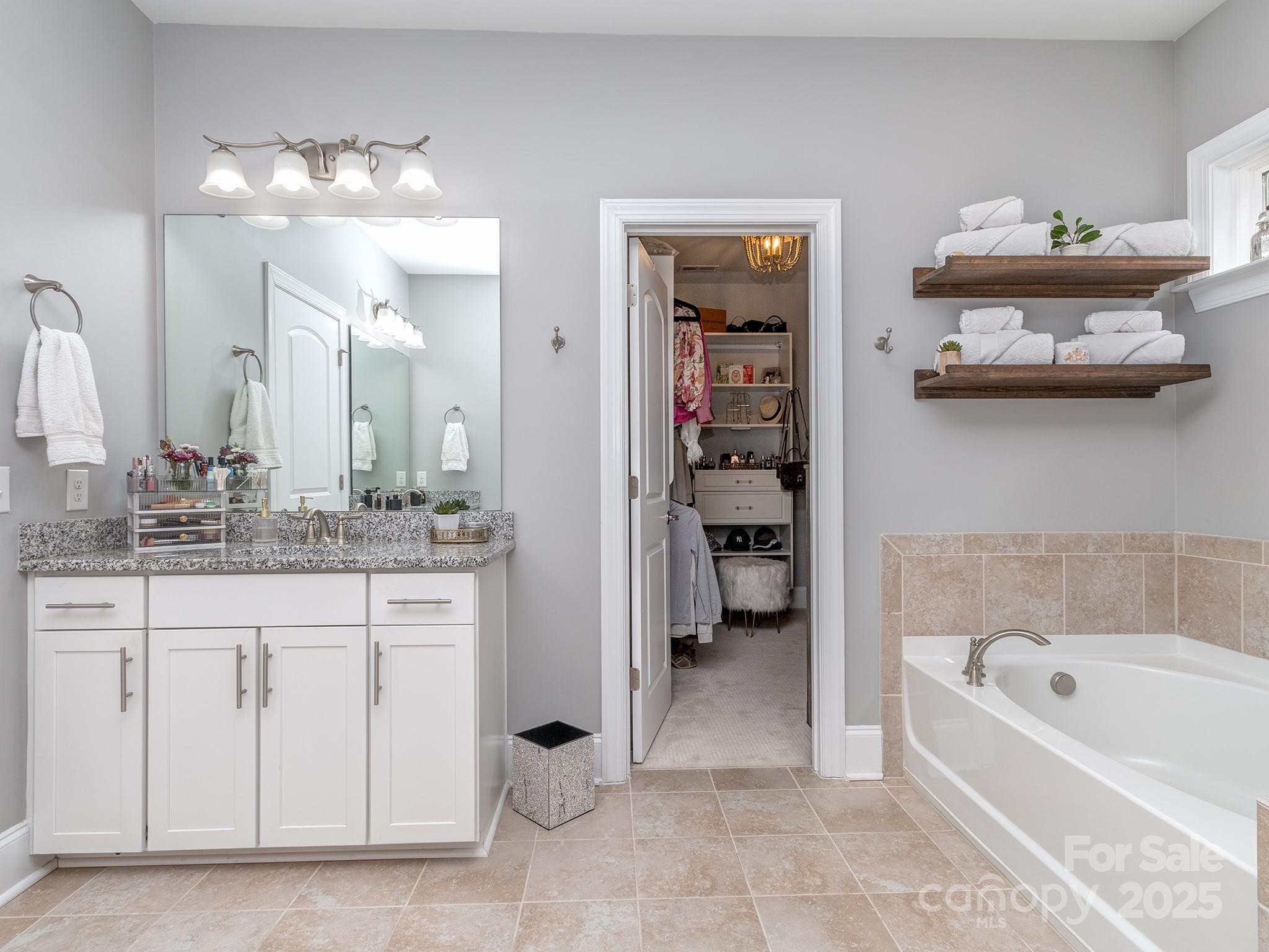 5130 Mount Clare Lane