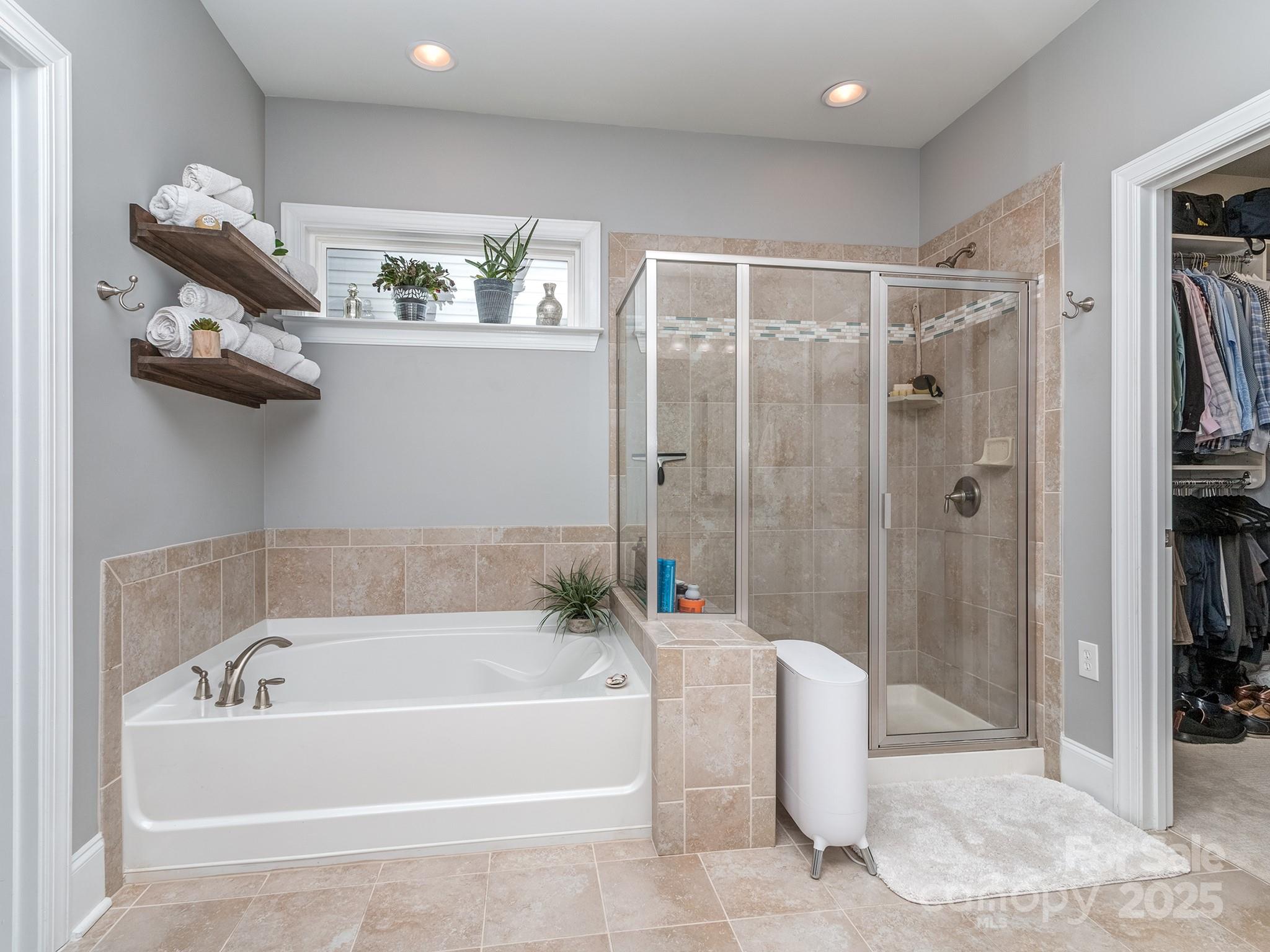5130 Mount Clare Lane