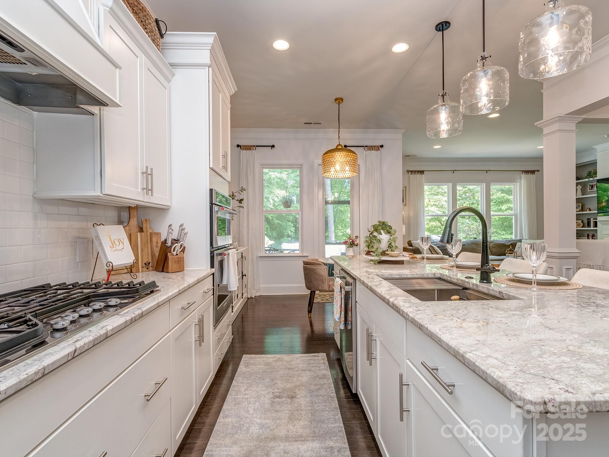5130 Mount Clare Lane