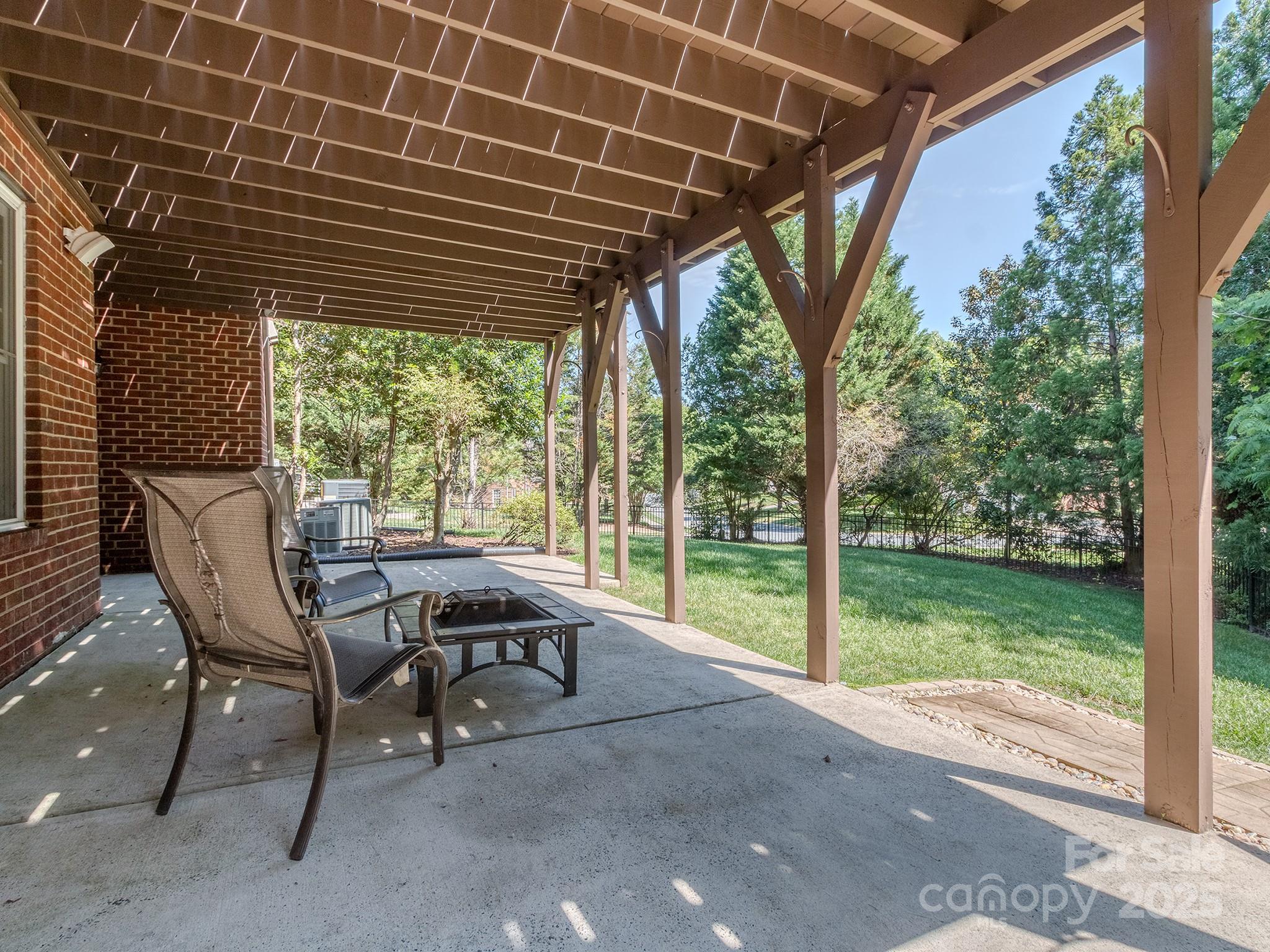 2301 Keara Way