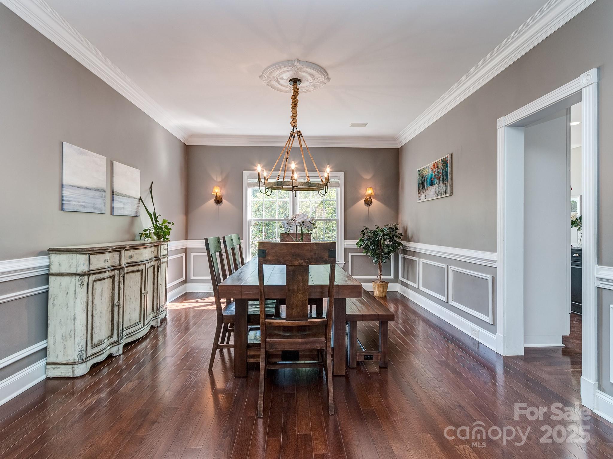 2301 Keara Way