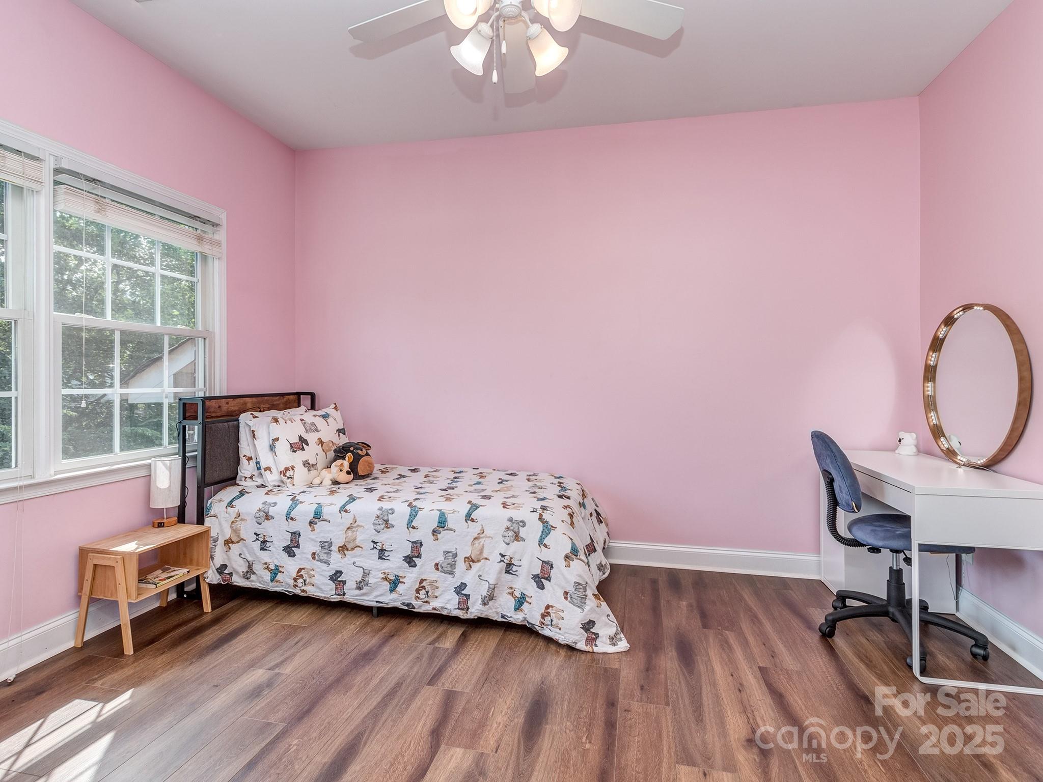 2301 Keara Way