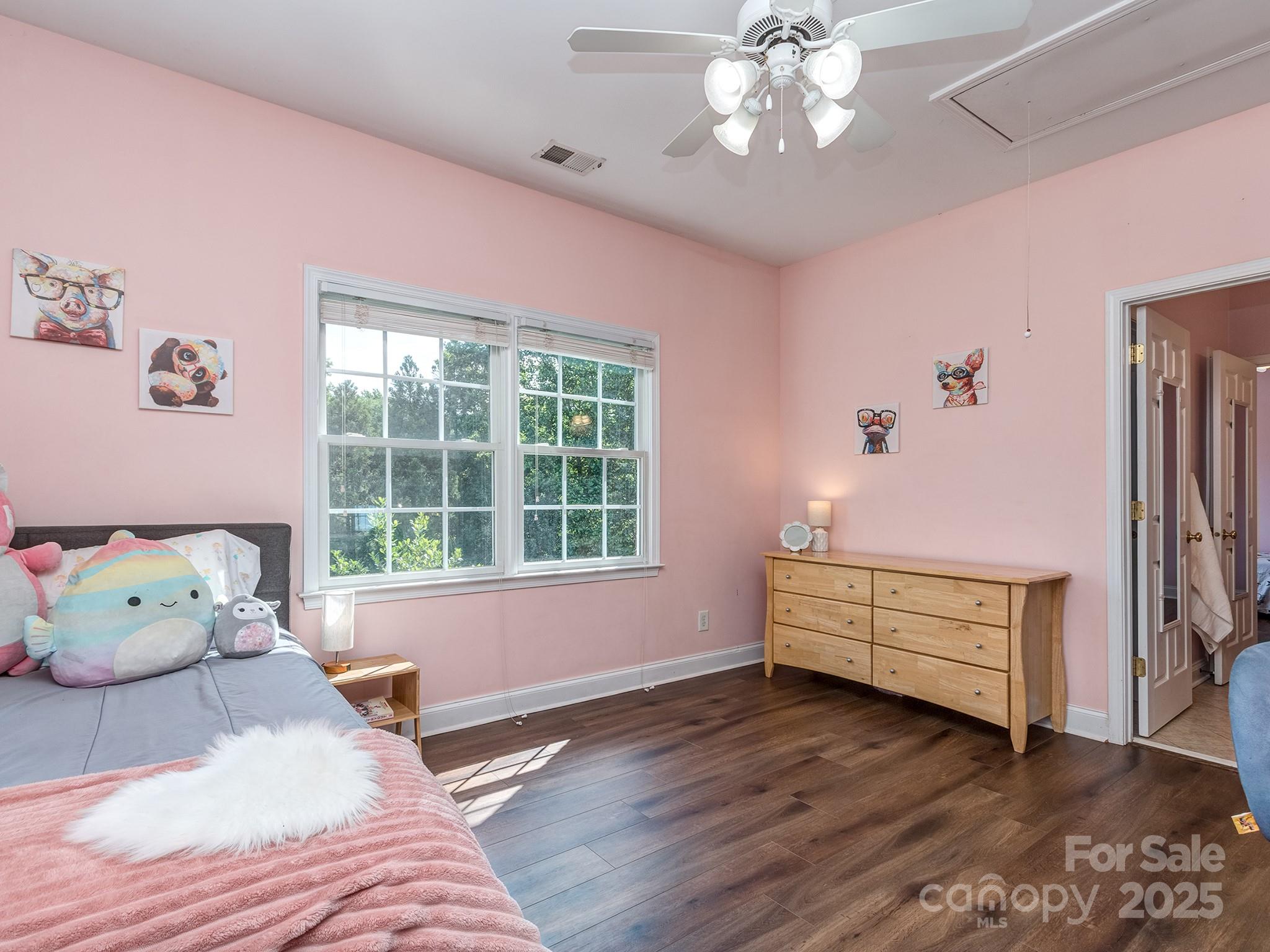2301 Keara Way