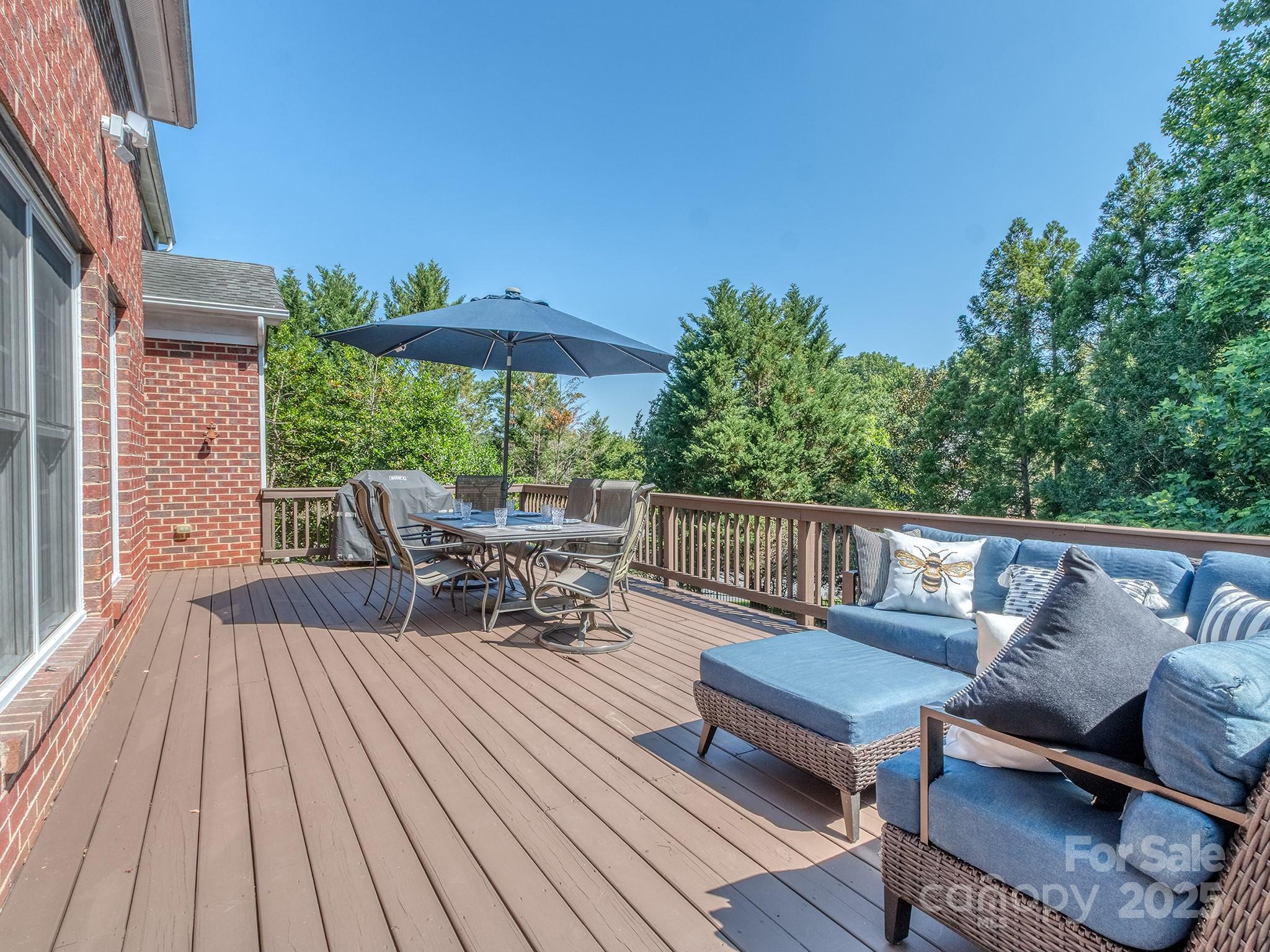 2301 Keara Way