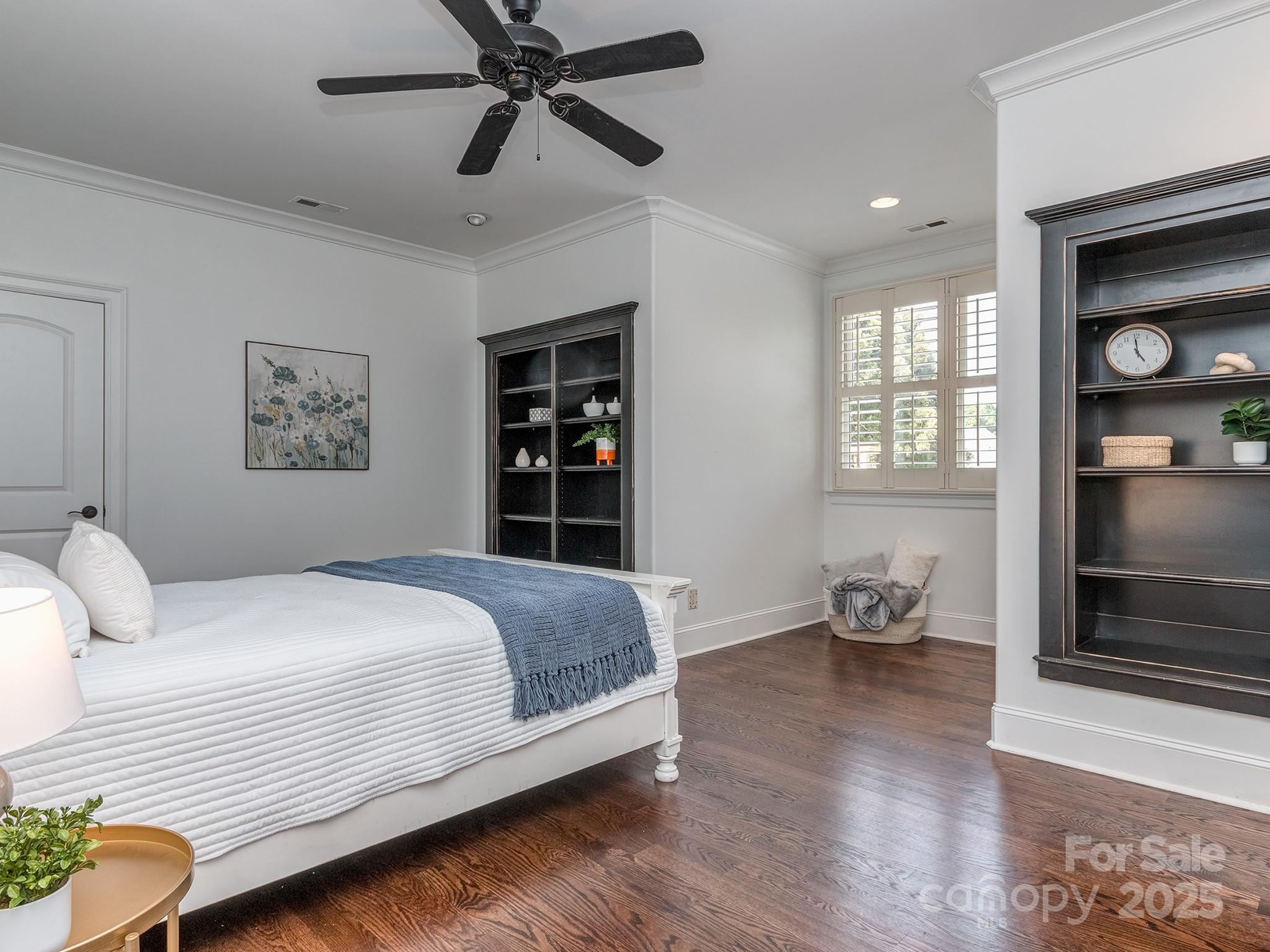 1404 Lookout Circle