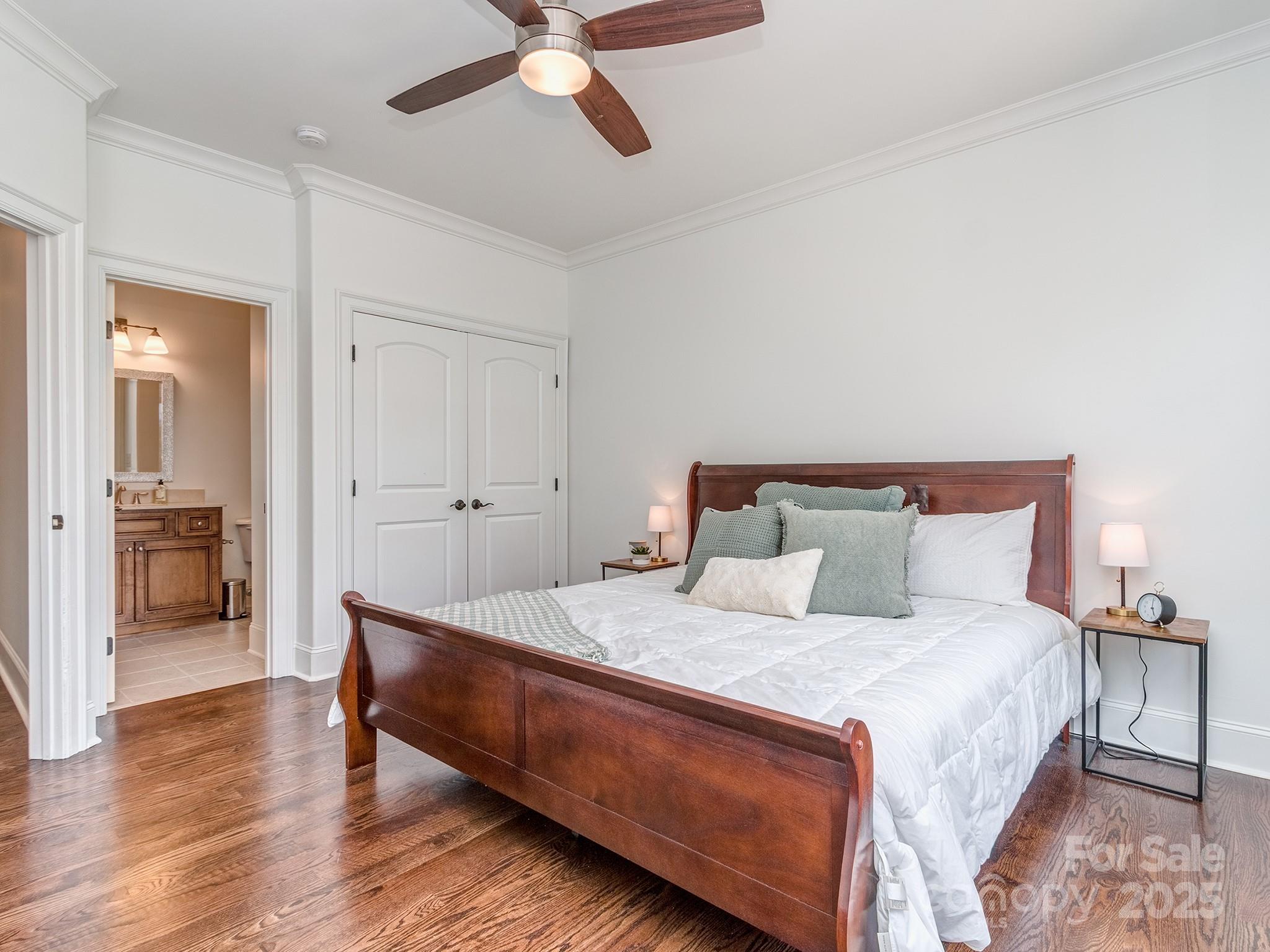 1404 Lookout Circle