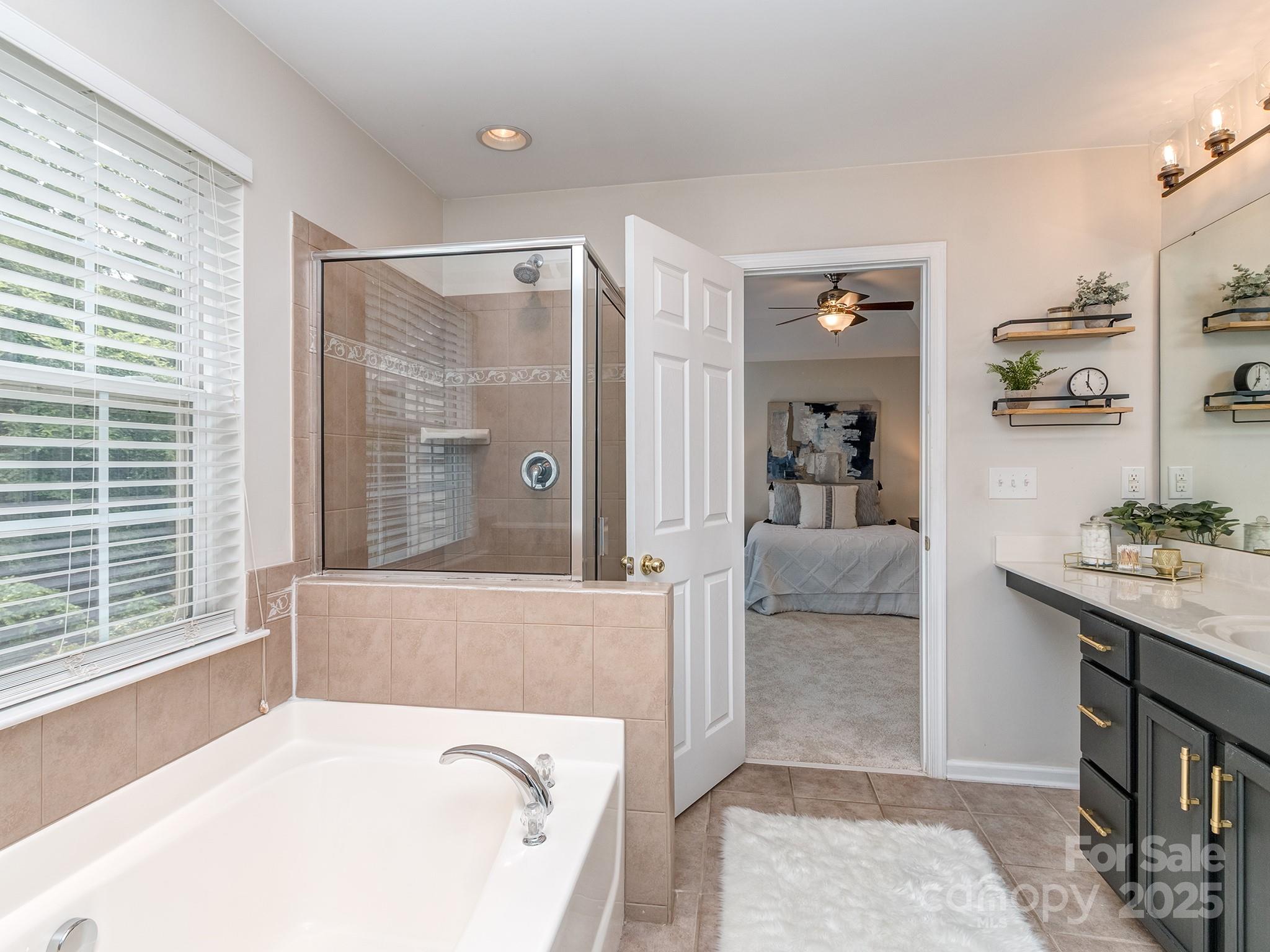 2331 Whitford Lane