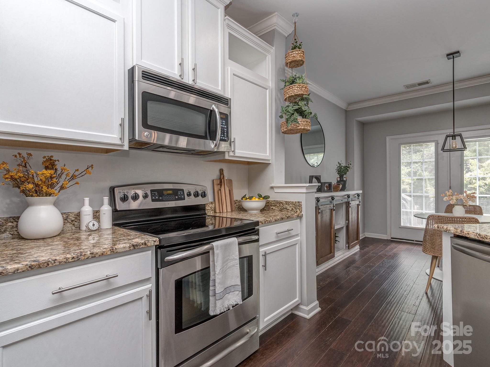 2331 Whitford Lane