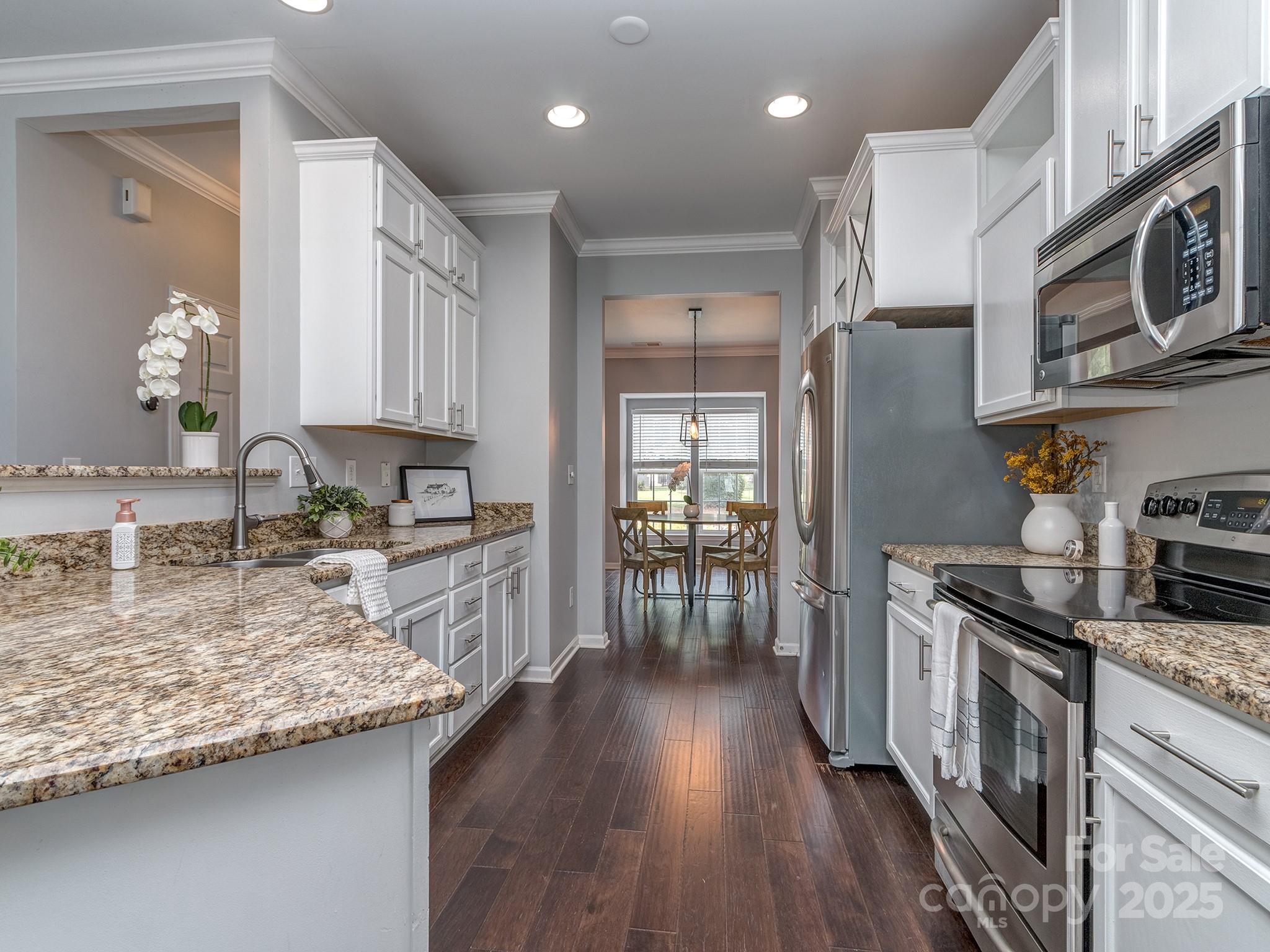 2331 Whitford Lane